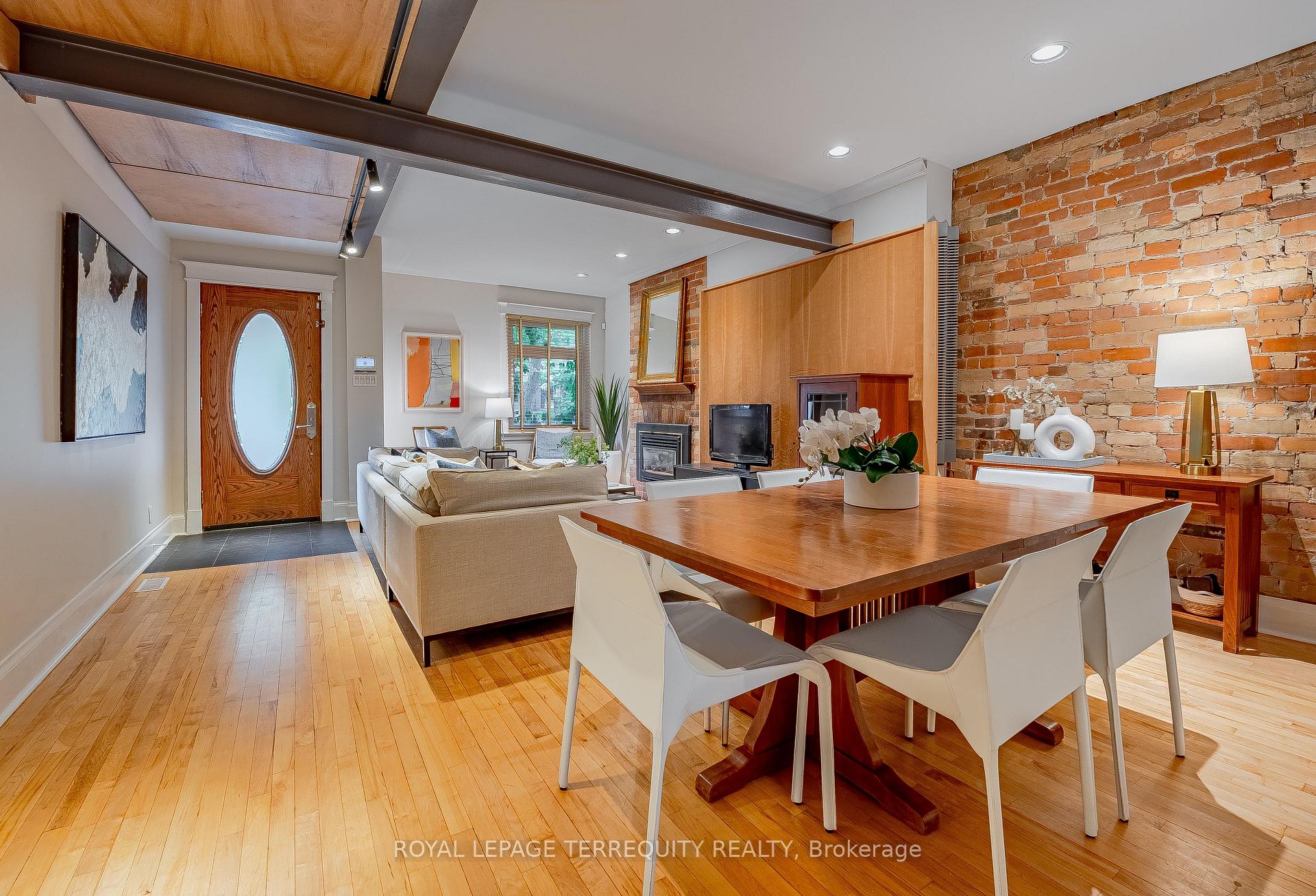 Photo 9 of 89 Leuty Avenue, Toronto, The Beaches — HOMEH