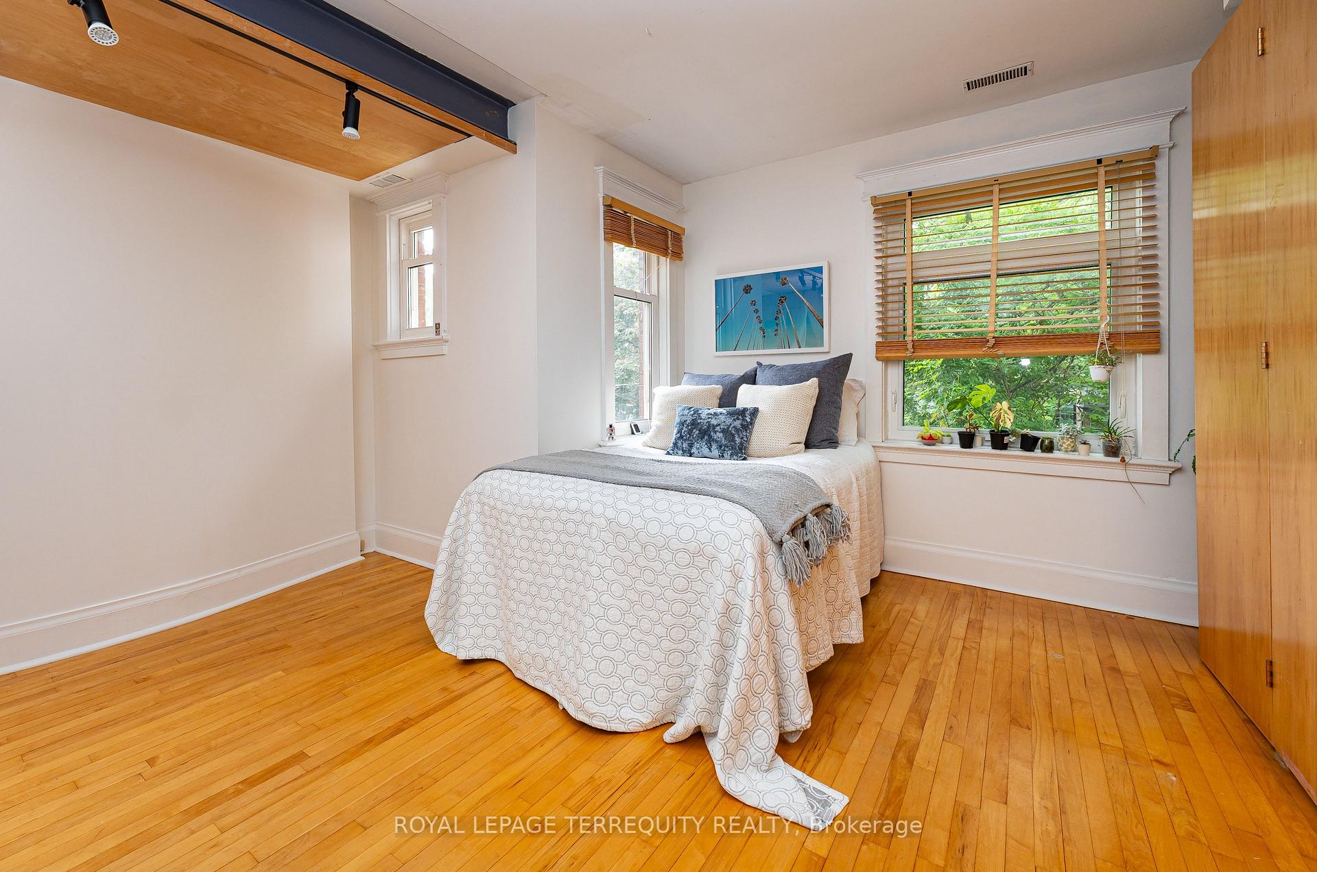 Photo 20 of 89 Leuty Avenue, Toronto, The Beaches — HOMEH