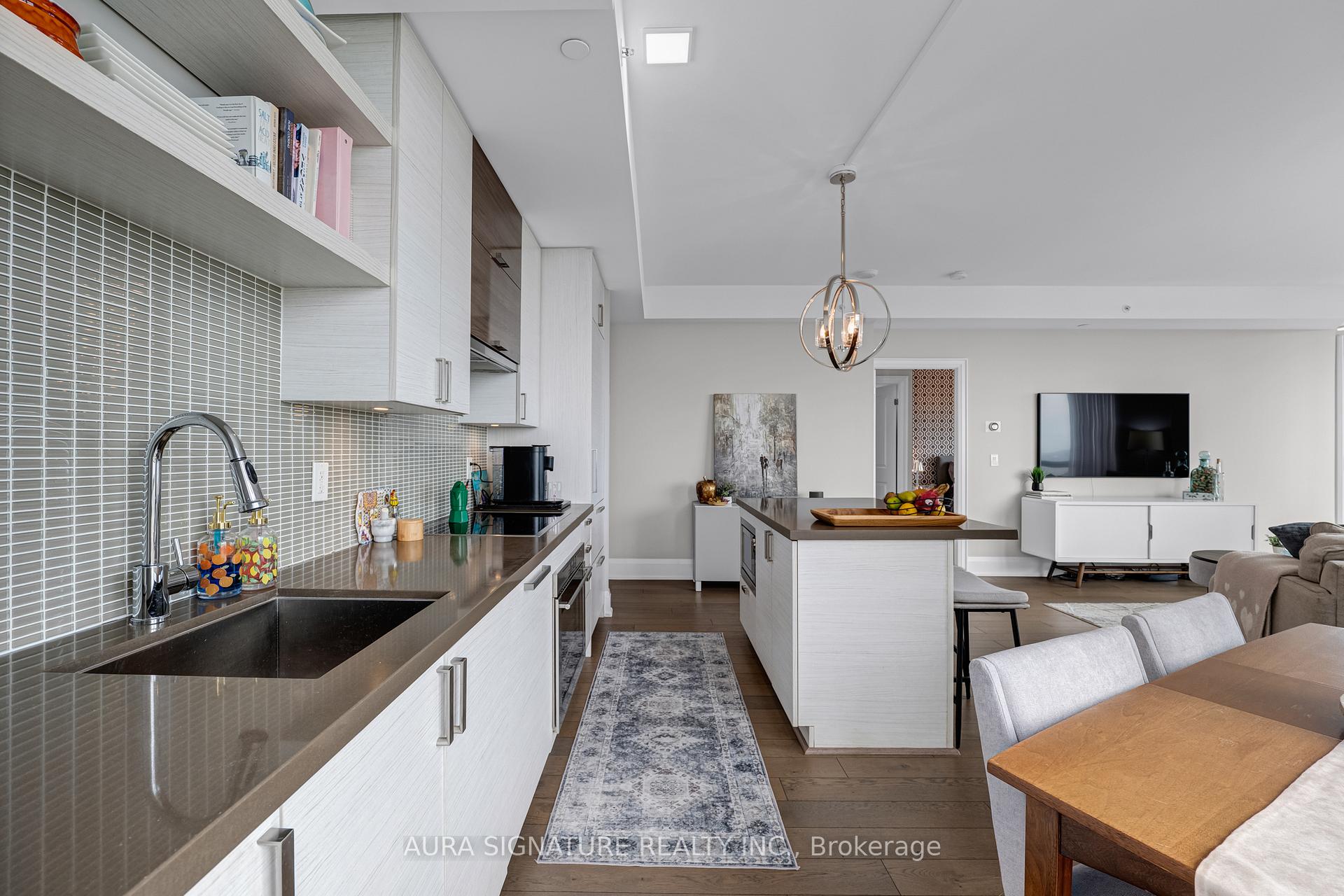 Photo 10 of Unit 1004, 59 Annie Craig Drive, Etobicoke, Mimico — HOMEH