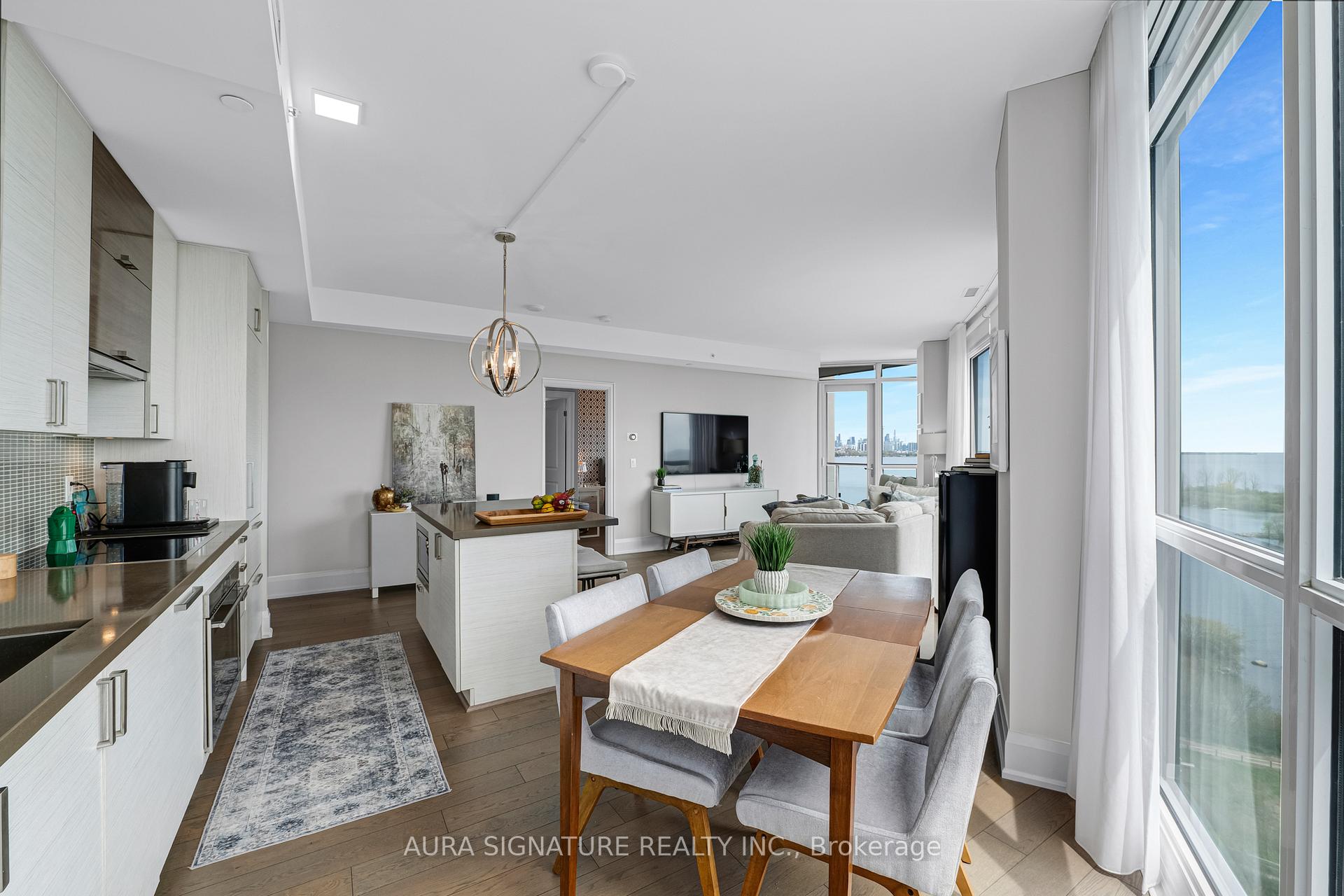 Photo 13 of Unit 1004, 59 Annie Craig Drive, Etobicoke, Mimico — HOMEH
