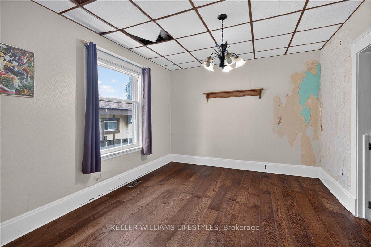 Photo 12 of 20 Arthur Avenue, St. Thomas — HOMEH