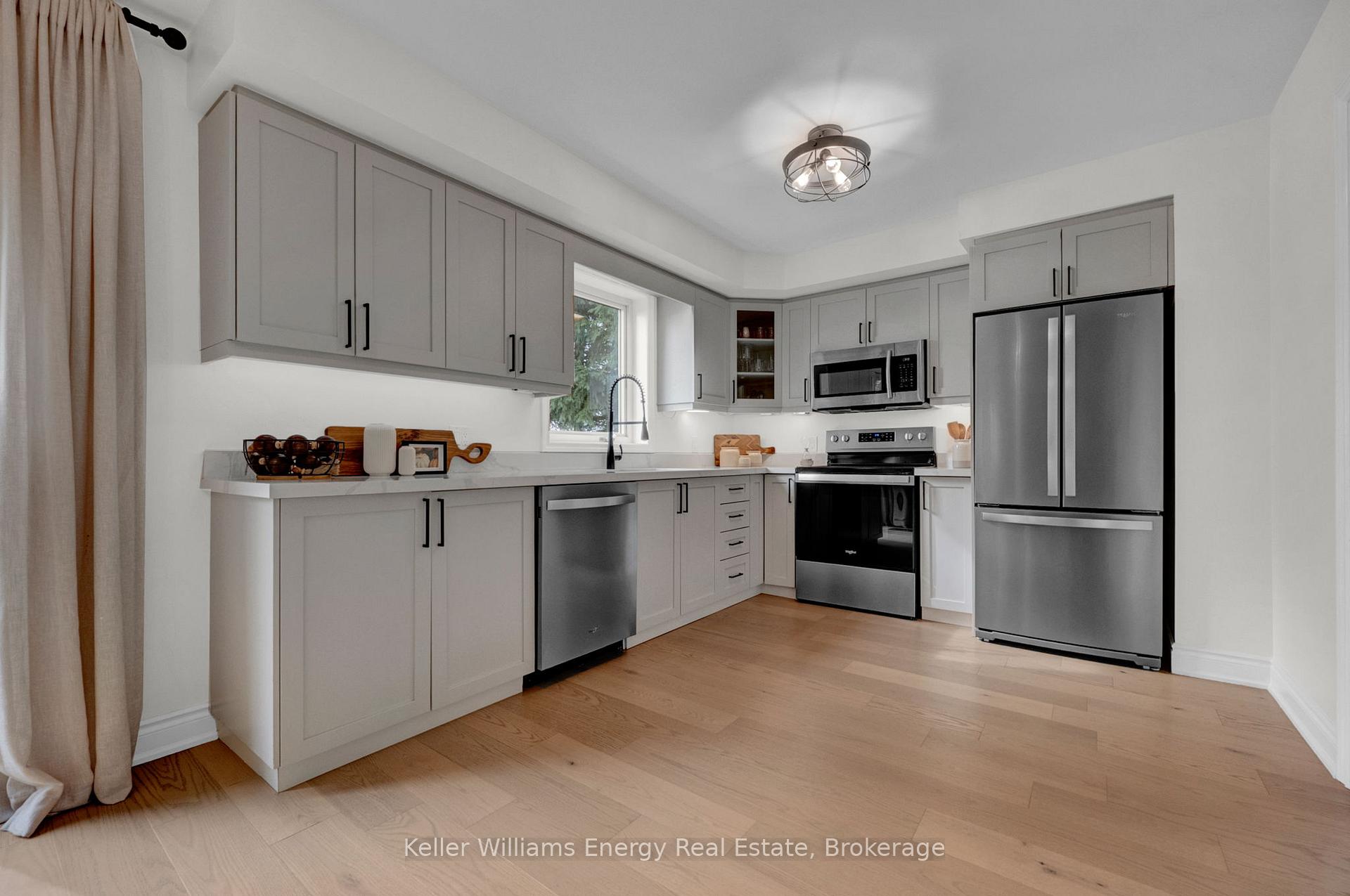 Photo 10 of 5736 Main Street, Clarington, Orono — HOMEH