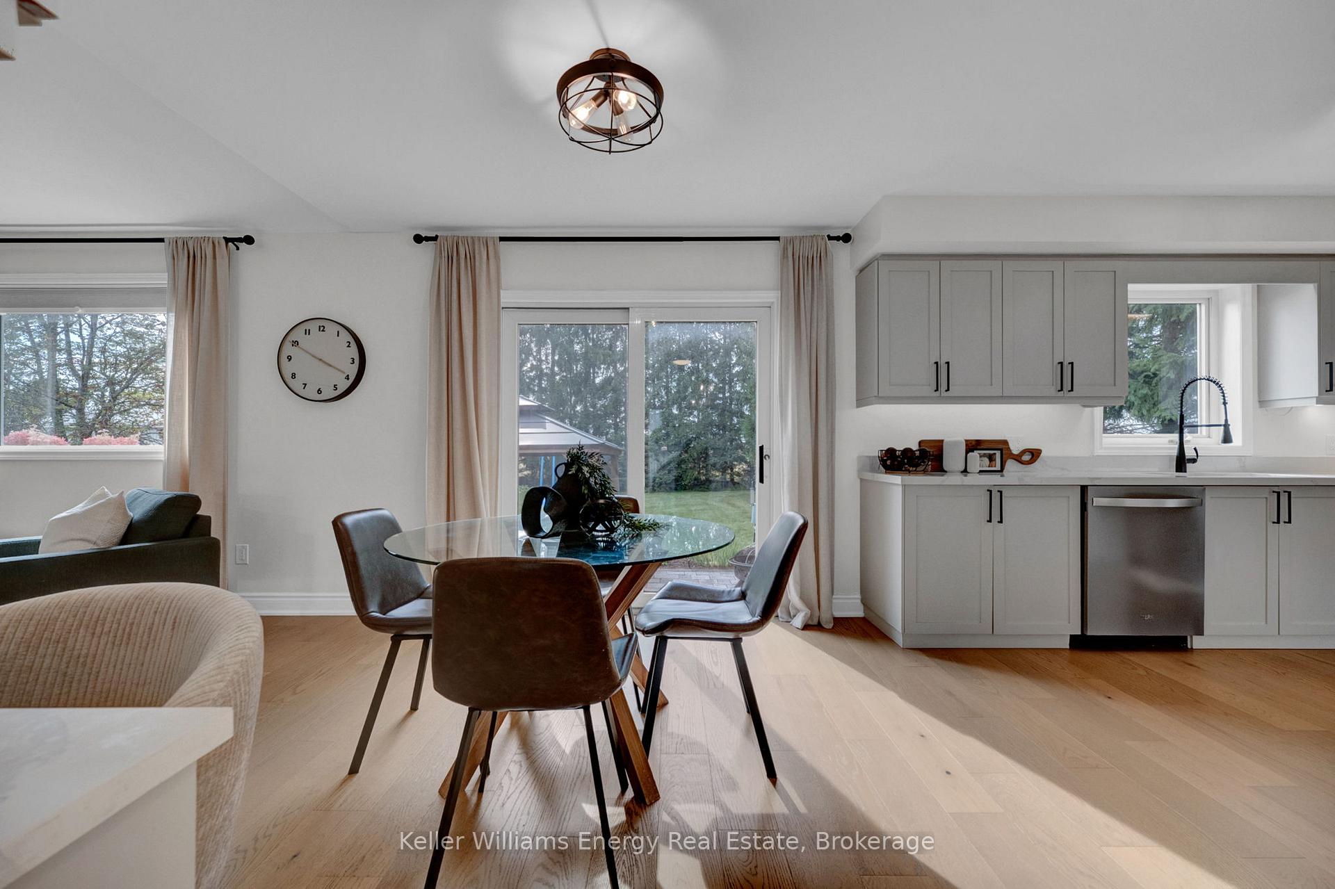 Photo 13 of 5736 Main Street, Clarington, Orono — HOMEH