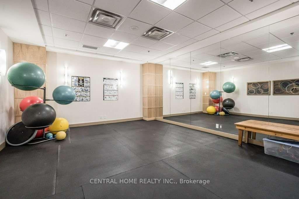Photo 15 of Unit 613, 1055 Southdown Road, Mississauga, Clarkson — HOMEH