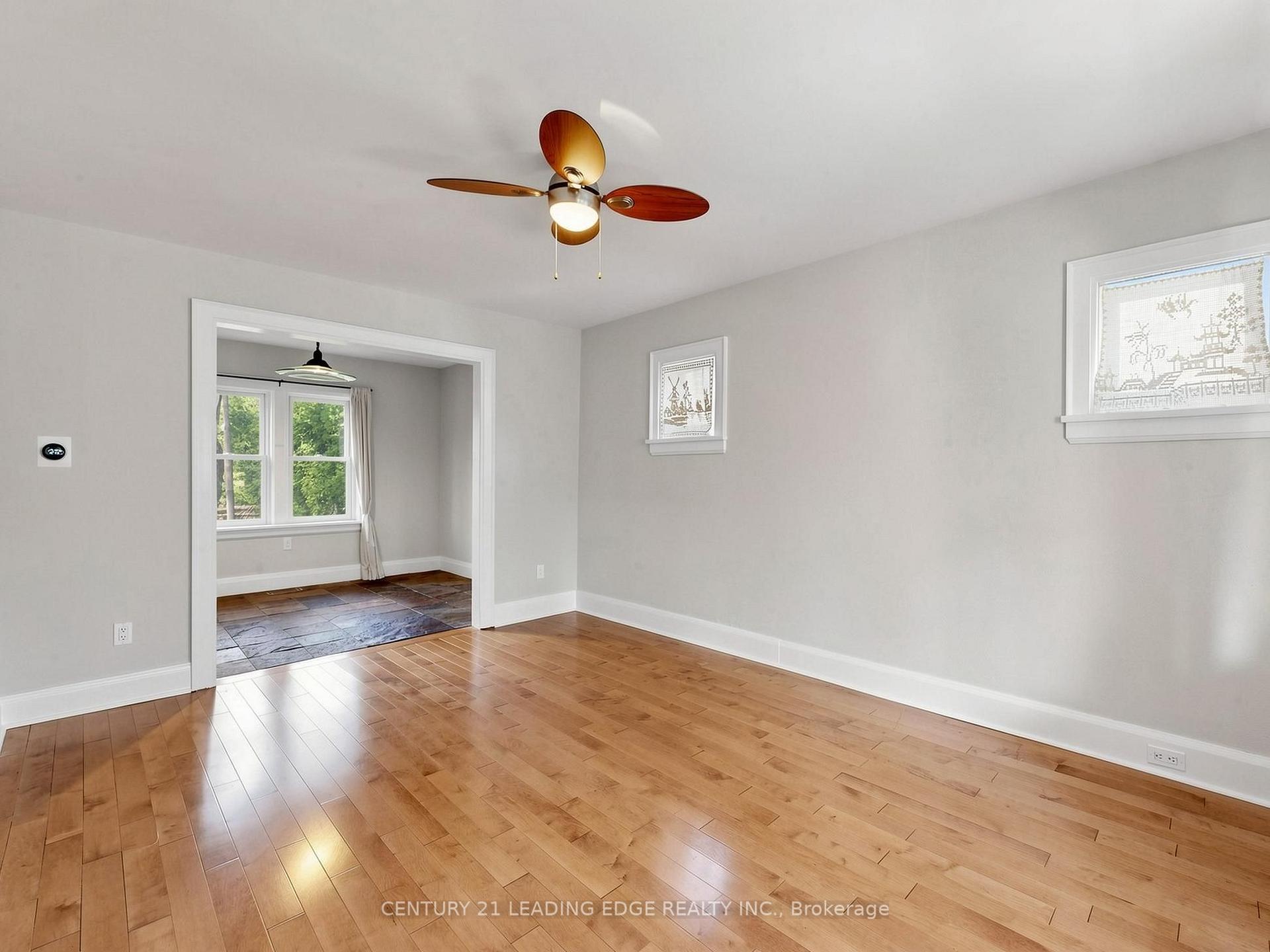 Photo 4 of 108 Frederick Street, Oshawa, O'Neill — HOMEH