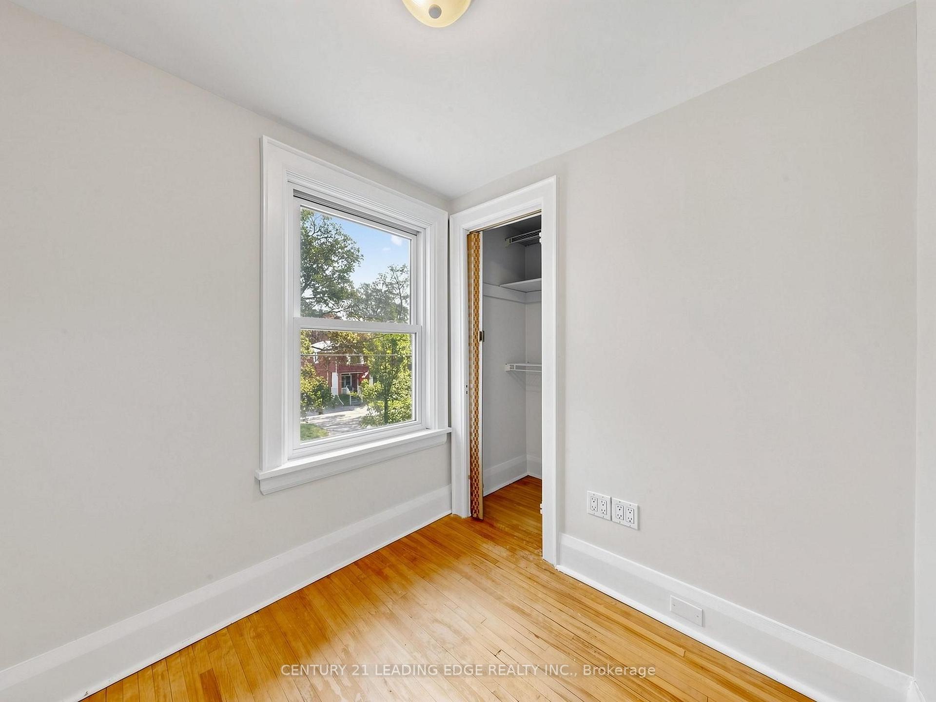 Photo 14 of 108 Frederick Street, Oshawa, O'Neill — HOMEH