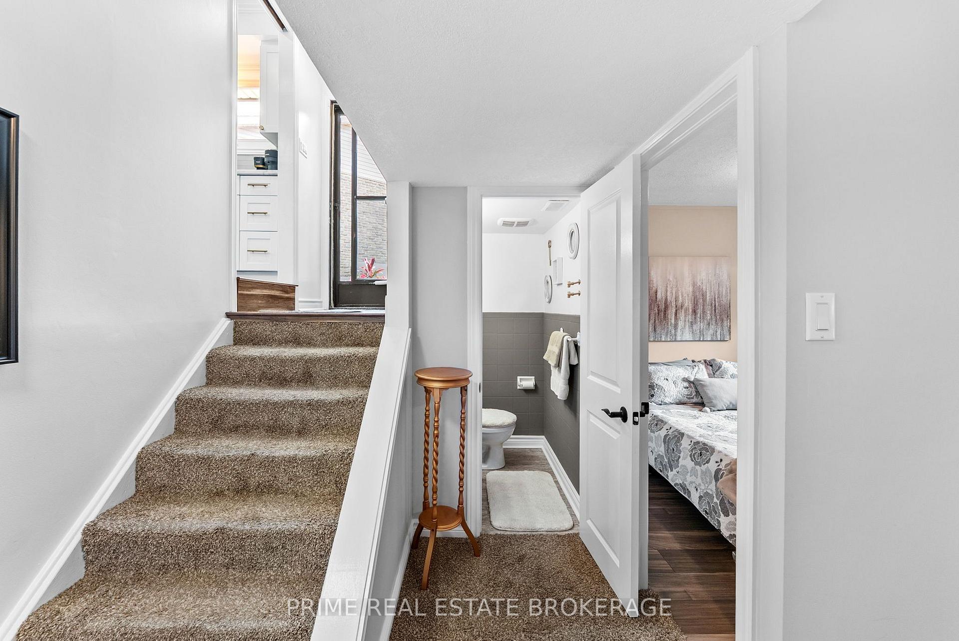 Photo 20 of 45 Cheviot Place, London, South R — HOMEH