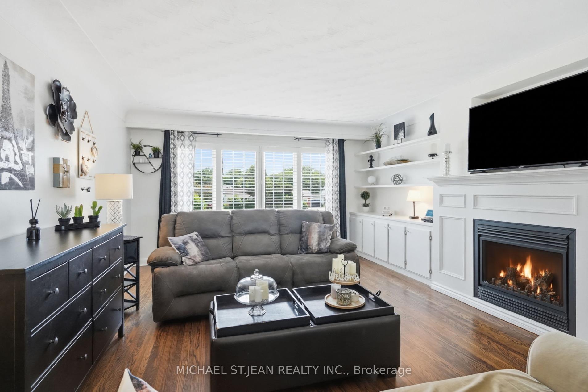 Photo 20 of 33 Centennial Parkway S, Hamilton, Stoney Creek — HOMEH