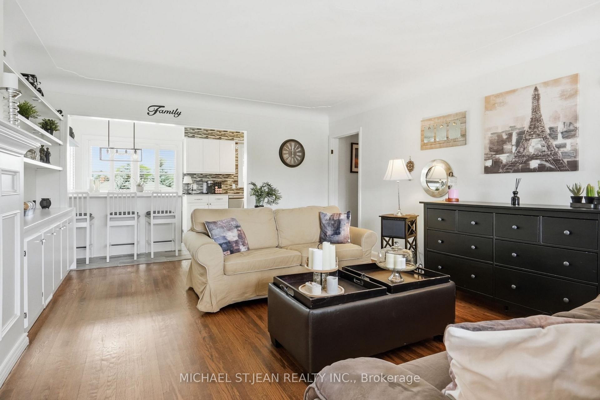 Photo 21 of 33 Centennial Parkway S, Hamilton, Stoney Creek — HOMEH
