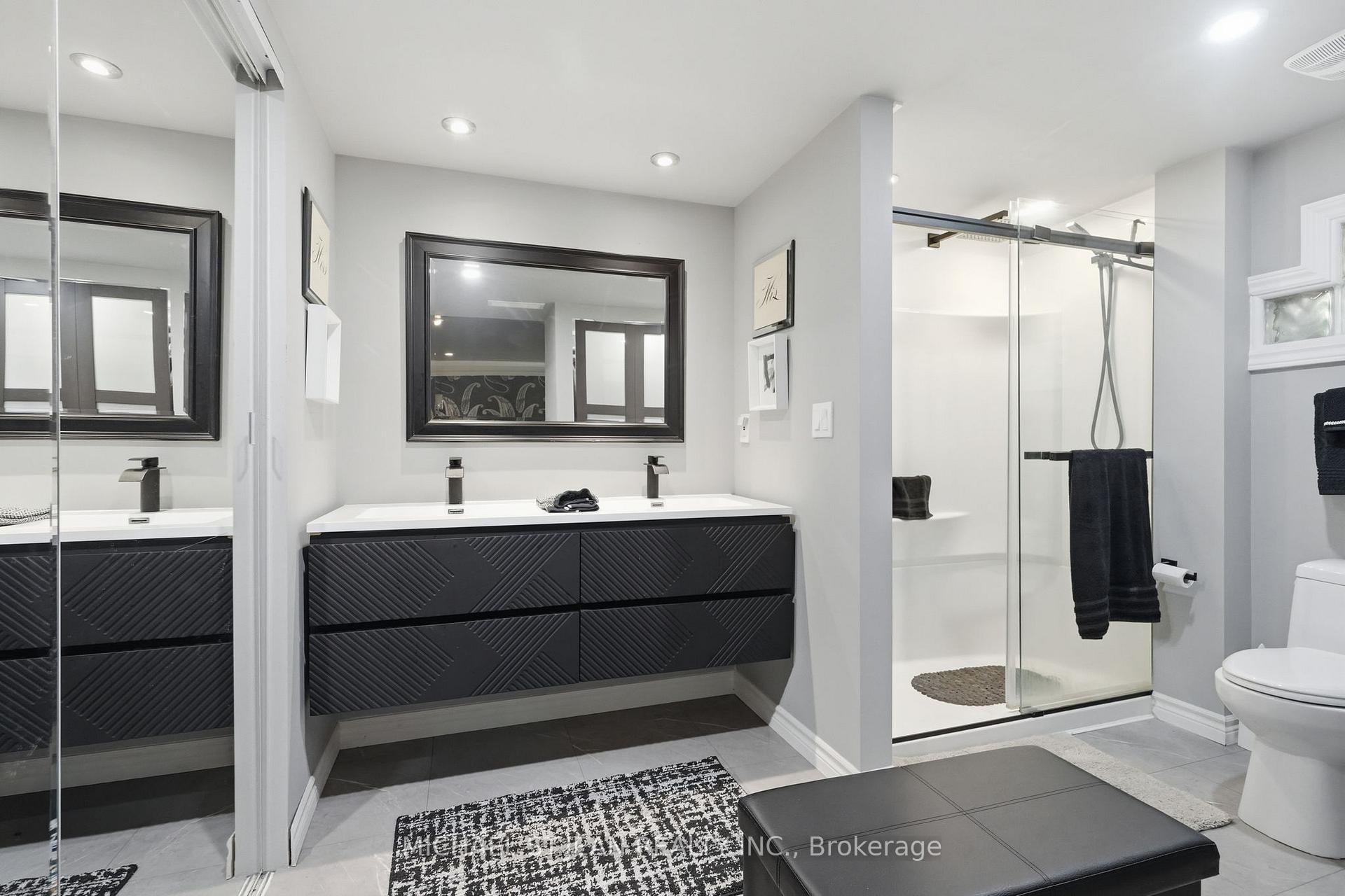 Photo 35 of 33 Centennial Parkway S, Hamilton, Stoney Creek — HOMEH