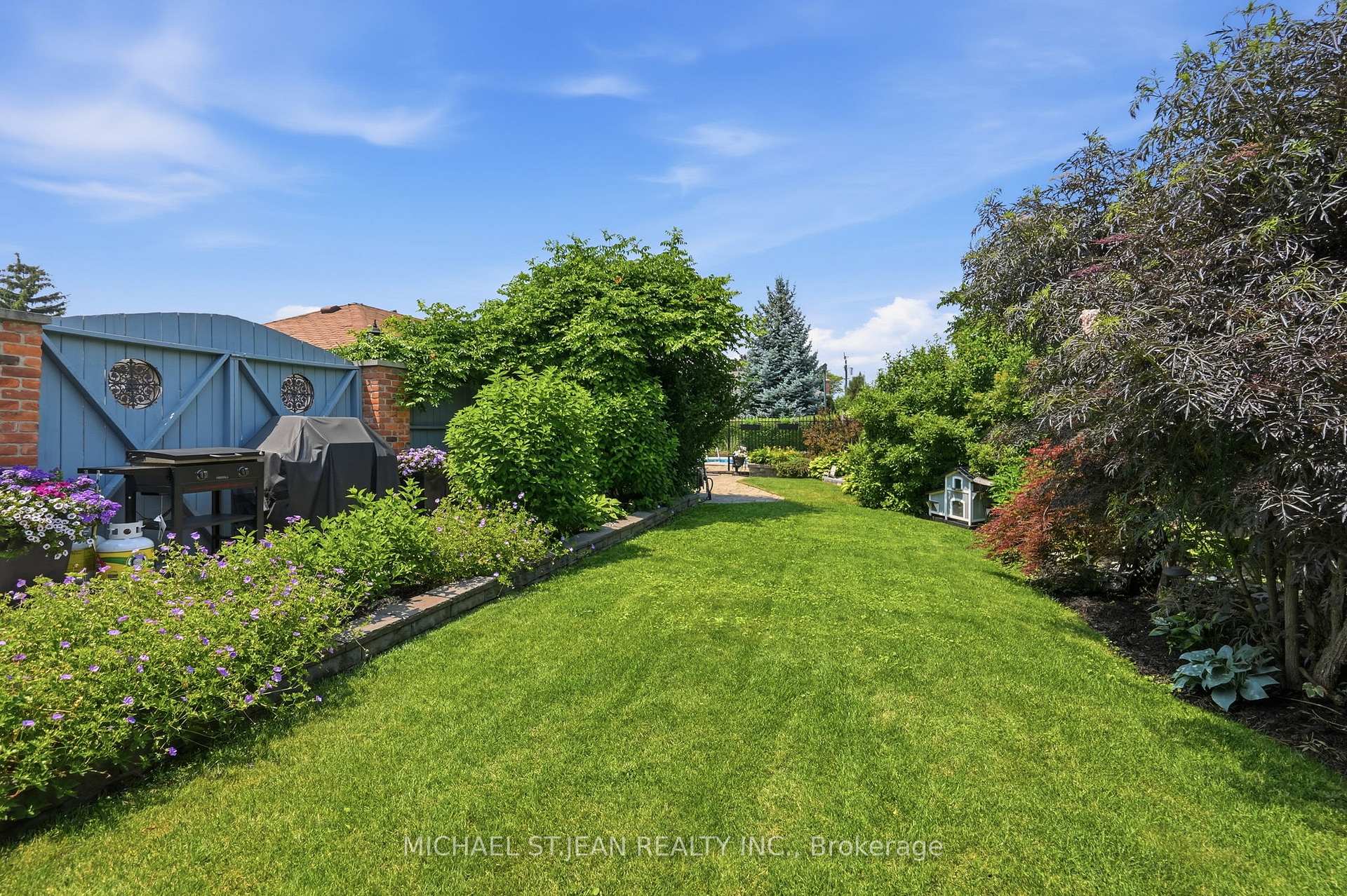 Photo 40 of 33 Centennial Parkway S, Hamilton, Stoney Creek — HOMEH