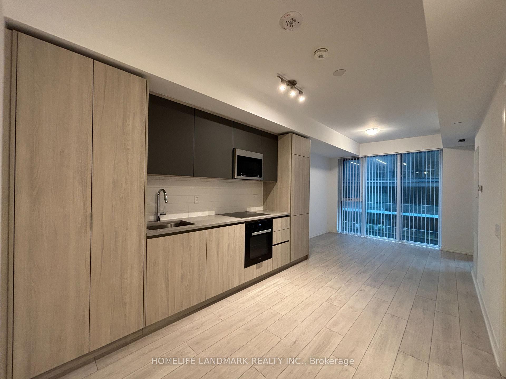 Photo 3 of Unit 620, 400 King Street W, Toronto, Waterfront Communities — HOMEH