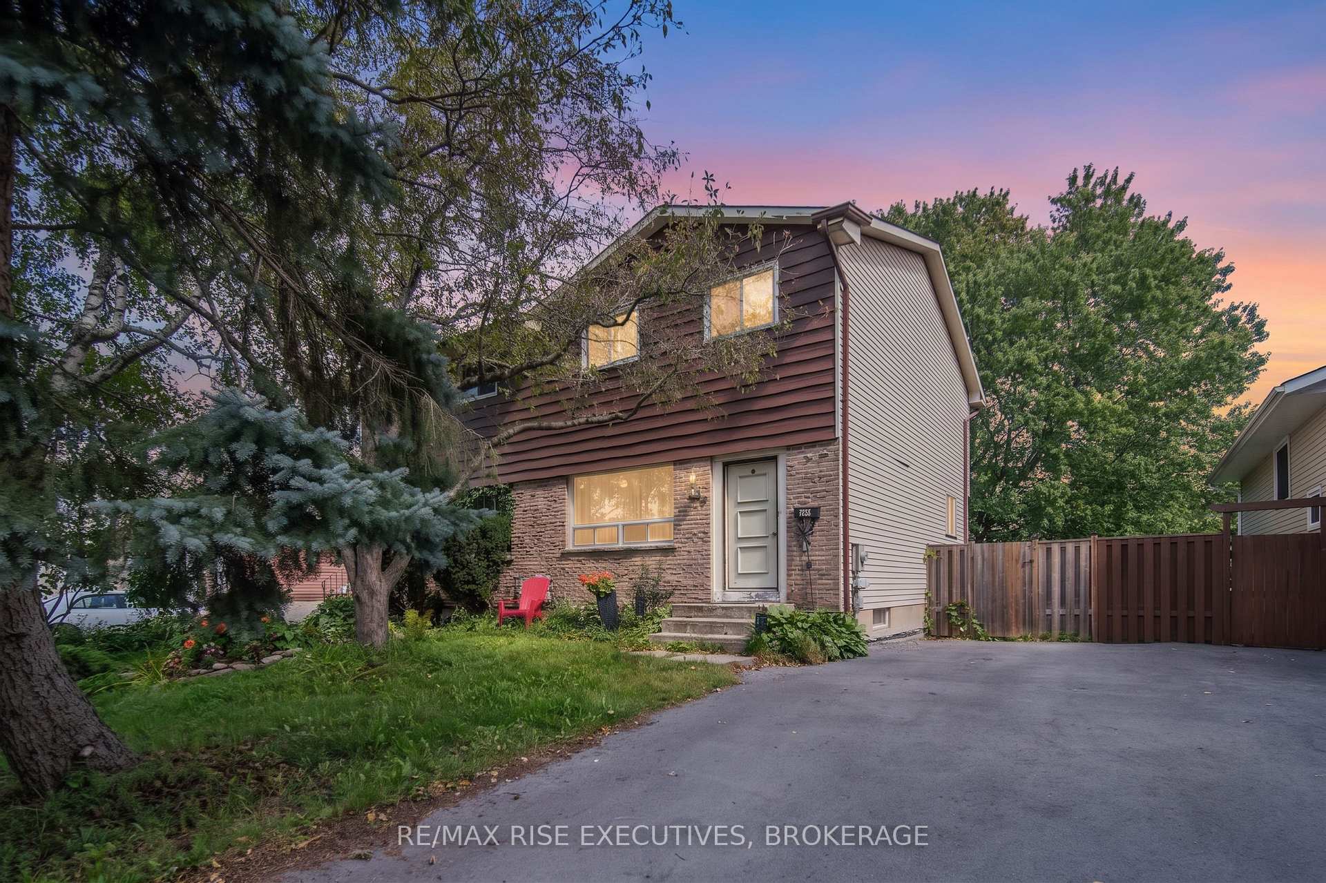 Photo 1 of 668 Truedell Road, Kingston, South of Taylor-Kidd Blvd — HOMEH