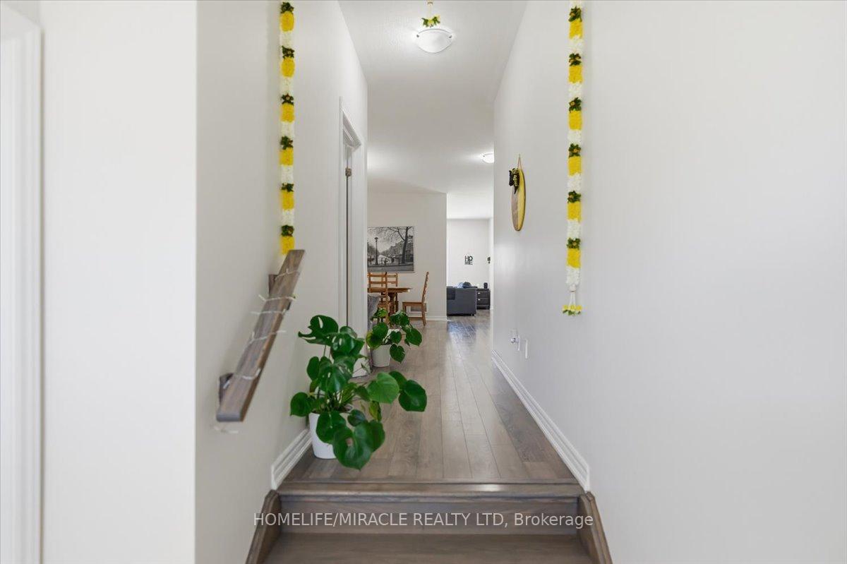 Photo 8 of 15 Moriarity Drive, Brant, Paris — HOMEH