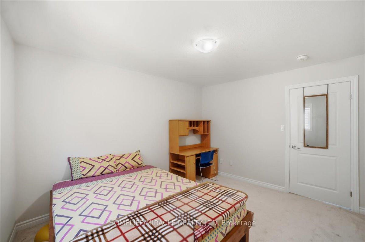 Photo 29 of 15 Moriarity Drive, Brant, Paris — HOMEH