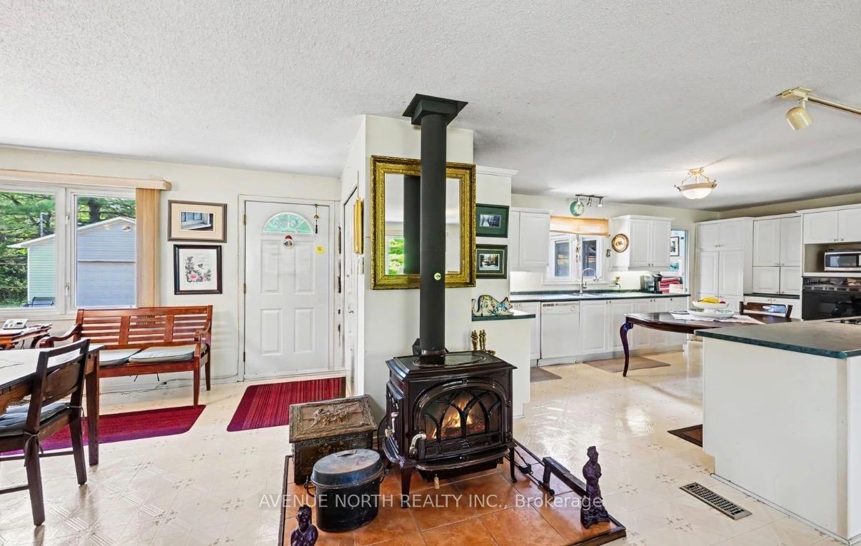 Photo 9 of 4645 Scotch Line, Tay Valley, Bathurst/Burgess & Sherbrooke (North Burgess) Twp — HOMEH