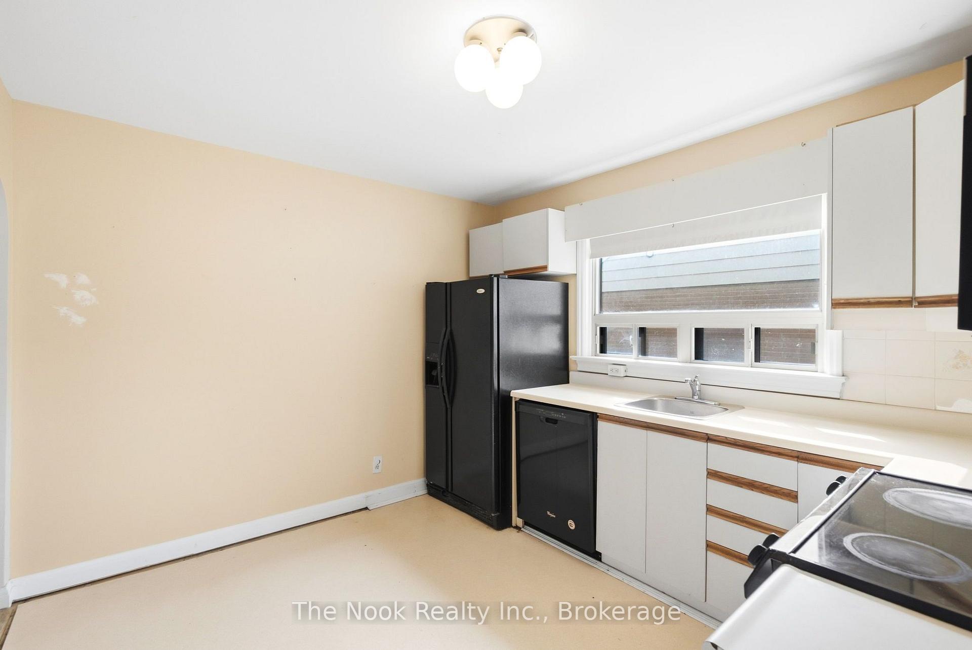 Photo 8 of 289 Highland Avenue, Oshawa, Central — HOMEH