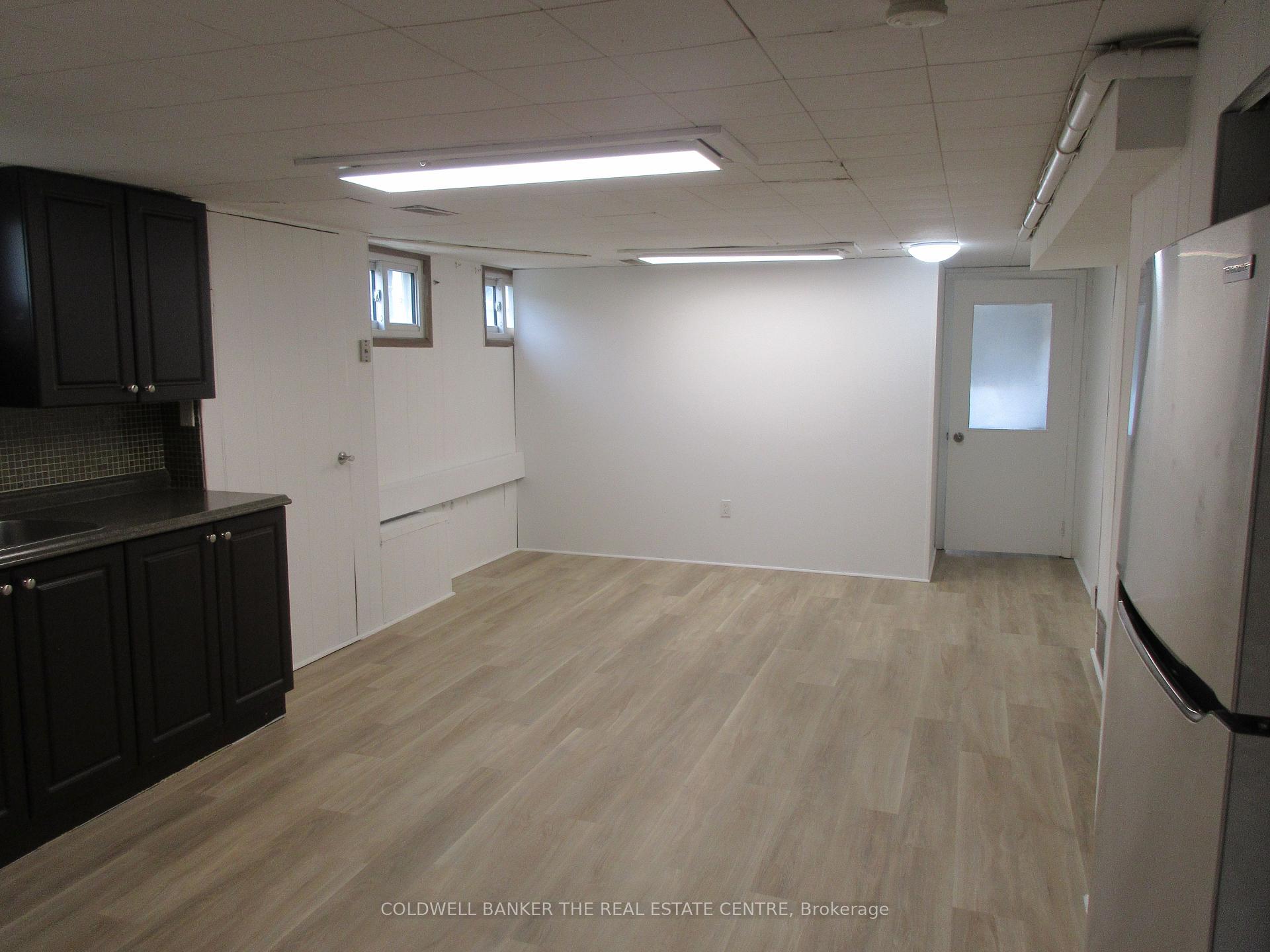 Photo 6 of 72 Navaho Drive, North York, Pleasant View — HOMEH