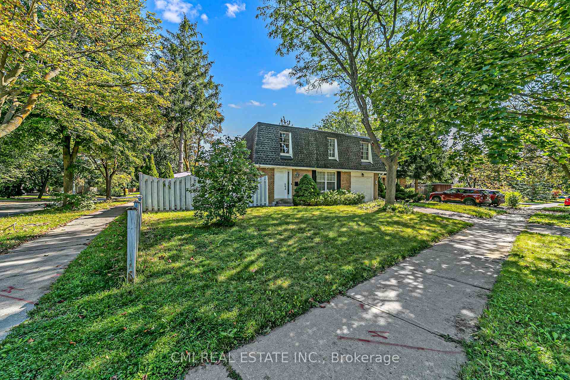 Photo 1 of 39 Brightway Crescent, Richmond Hill, North Richvale — HOMEH