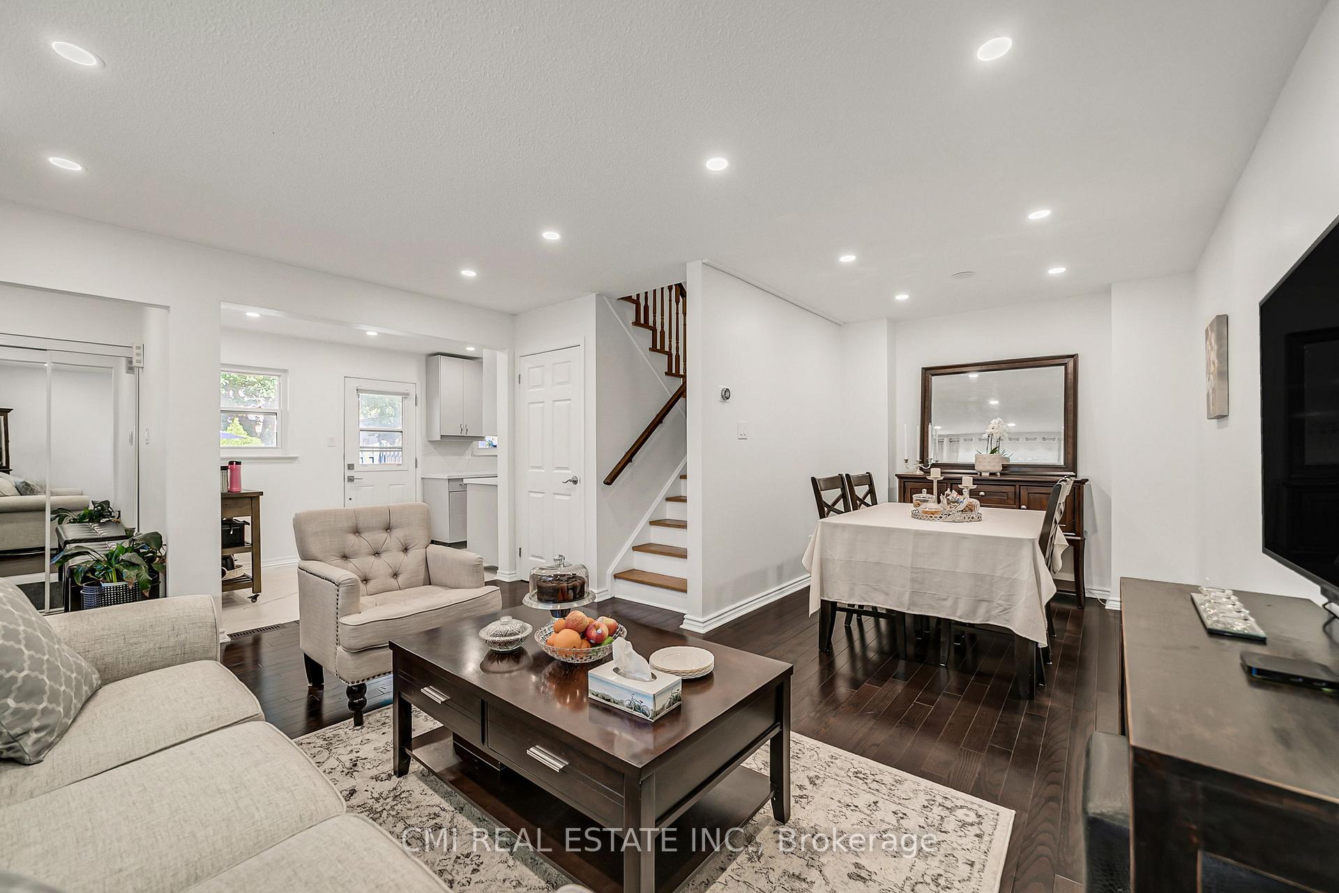 Photo 19 of 39 Brightway Crescent, Richmond Hill, North Richvale — HOMEH