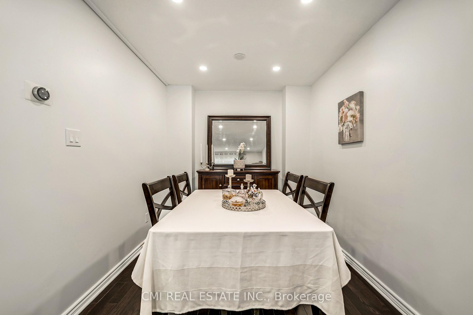 Photo 22 of 39 Brightway Crescent, Richmond Hill, North Richvale — HOMEH