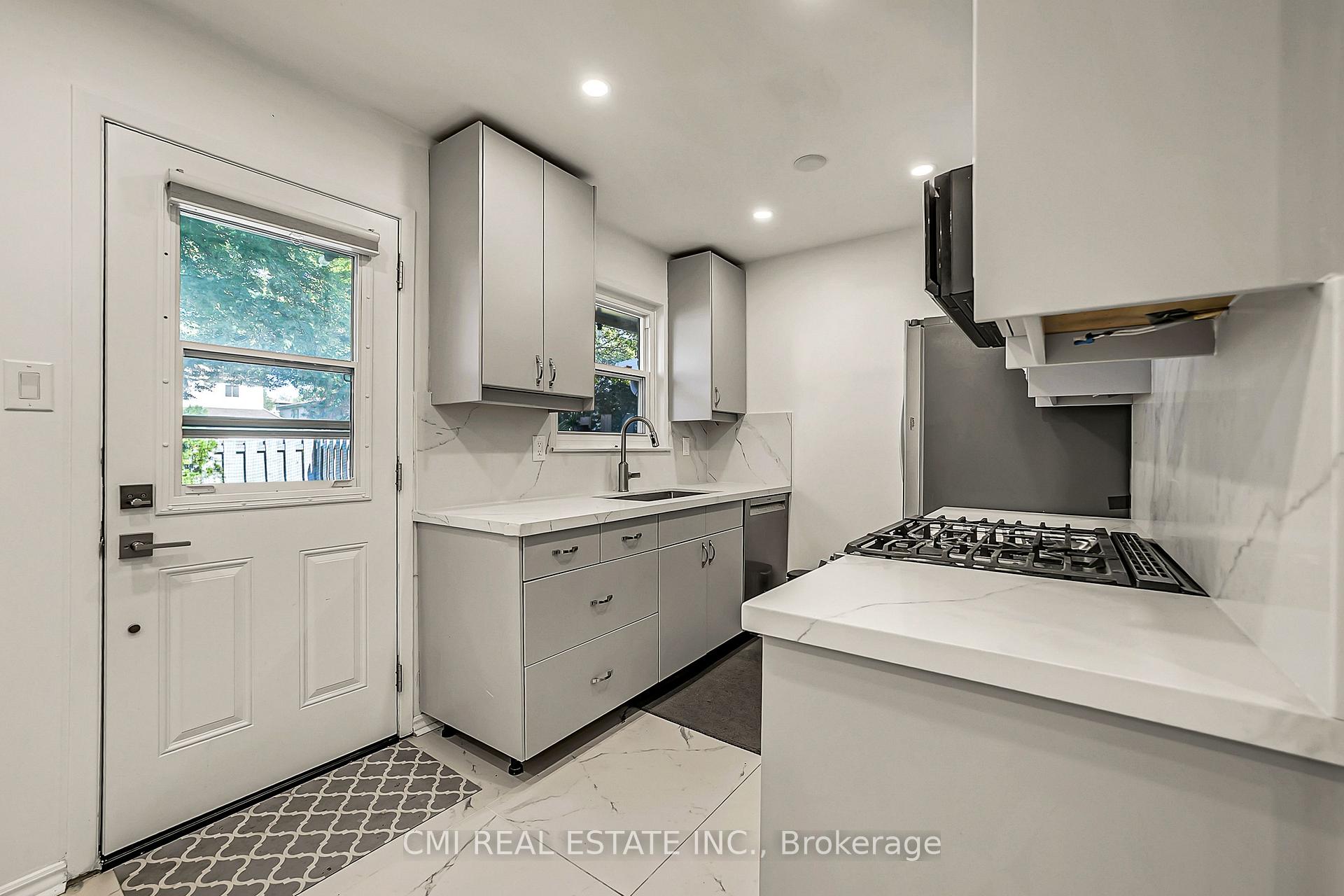 Photo 25 of 39 Brightway Crescent, Richmond Hill, North Richvale — HOMEH