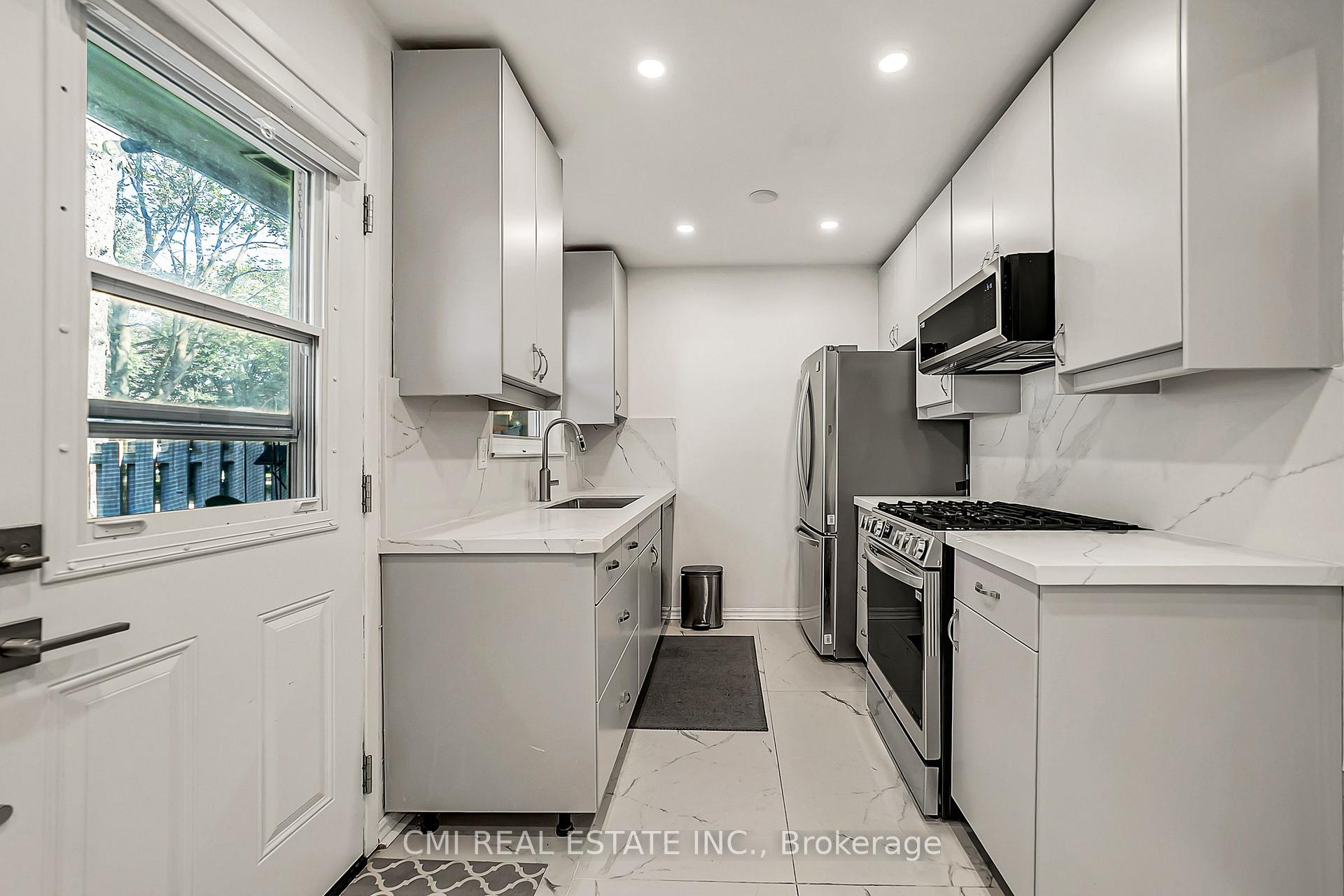 Photo 26 of 39 Brightway Crescent, Richmond Hill, North Richvale — HOMEH