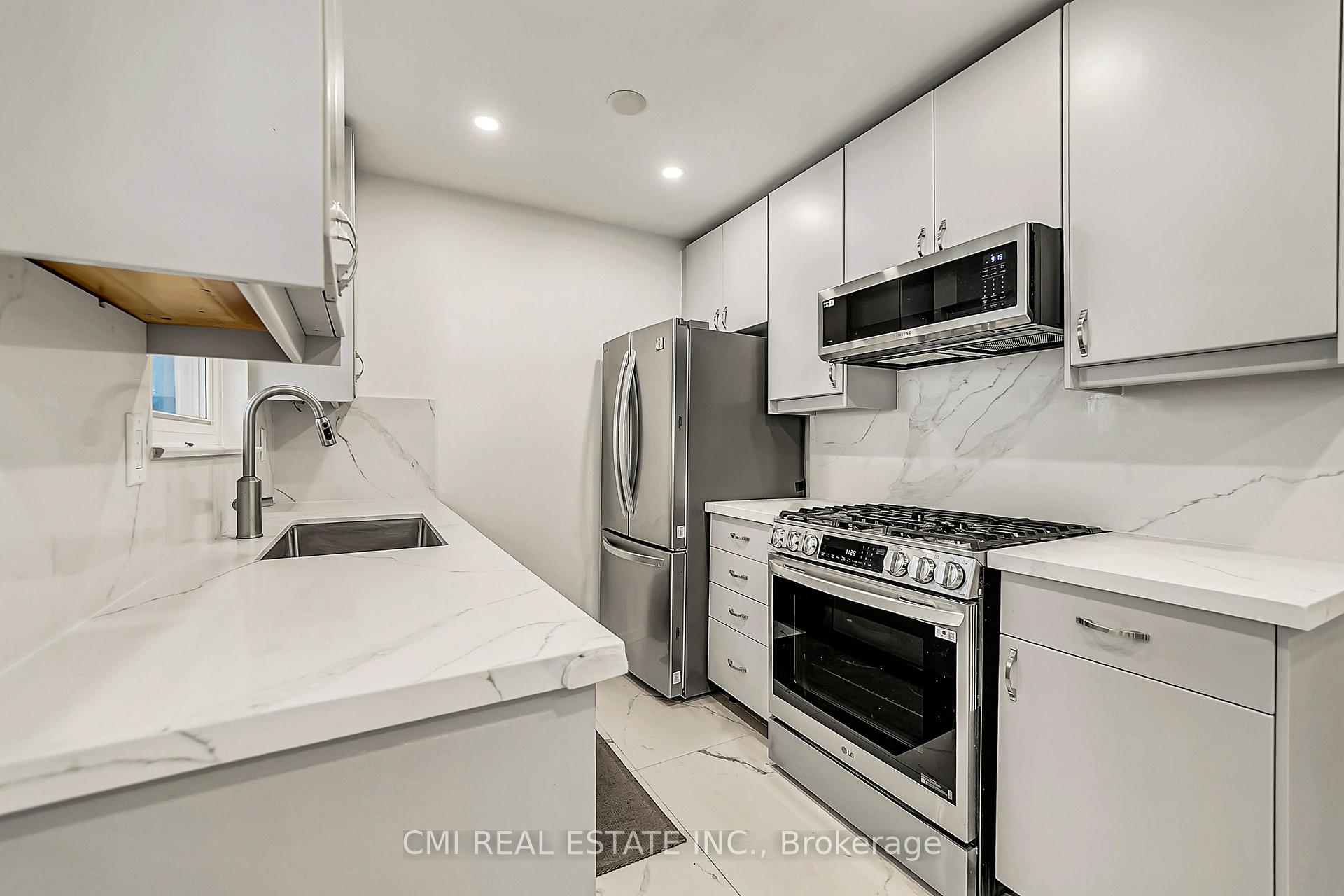 Photo 27 of 39 Brightway Crescent, Richmond Hill, North Richvale — HOMEH