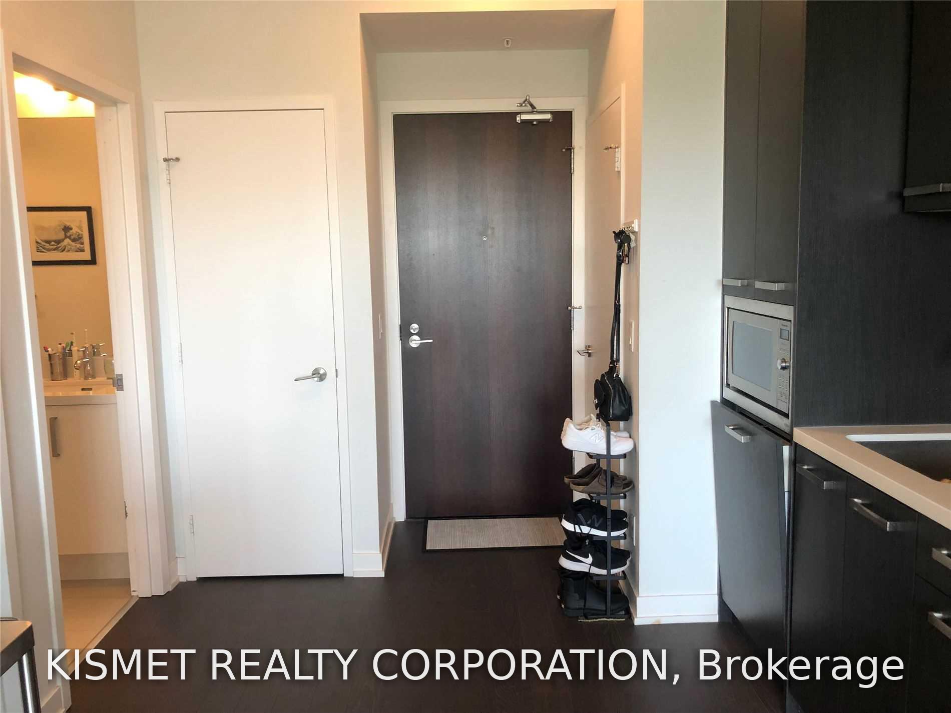 Photo 2 of Unit N310, 120 Bayview Avenue, Toronto, Waterfront Communities — HOMEH