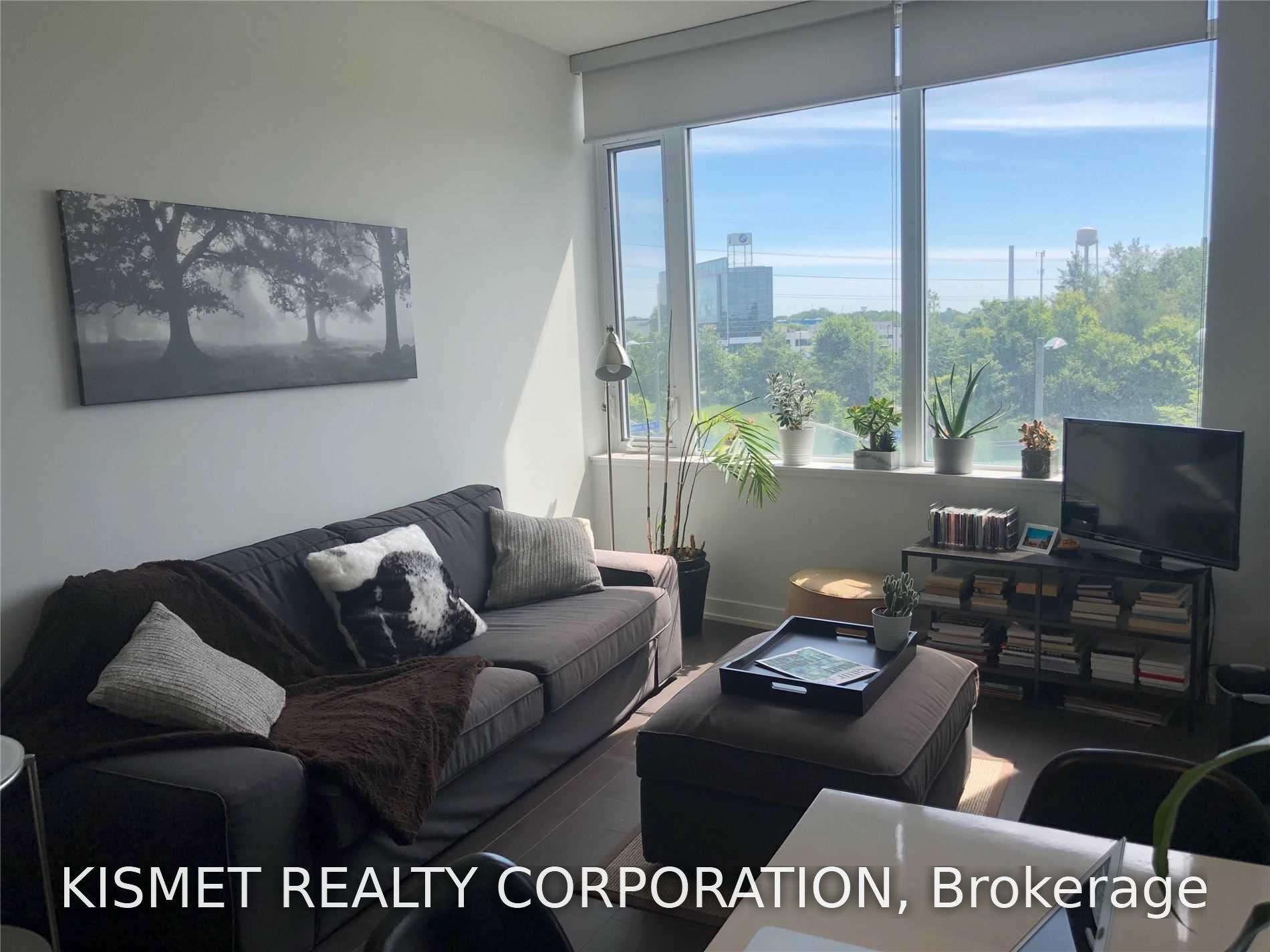 Photo 5 of Unit N310, 120 Bayview Avenue, Toronto, Waterfront Communities — HOMEH