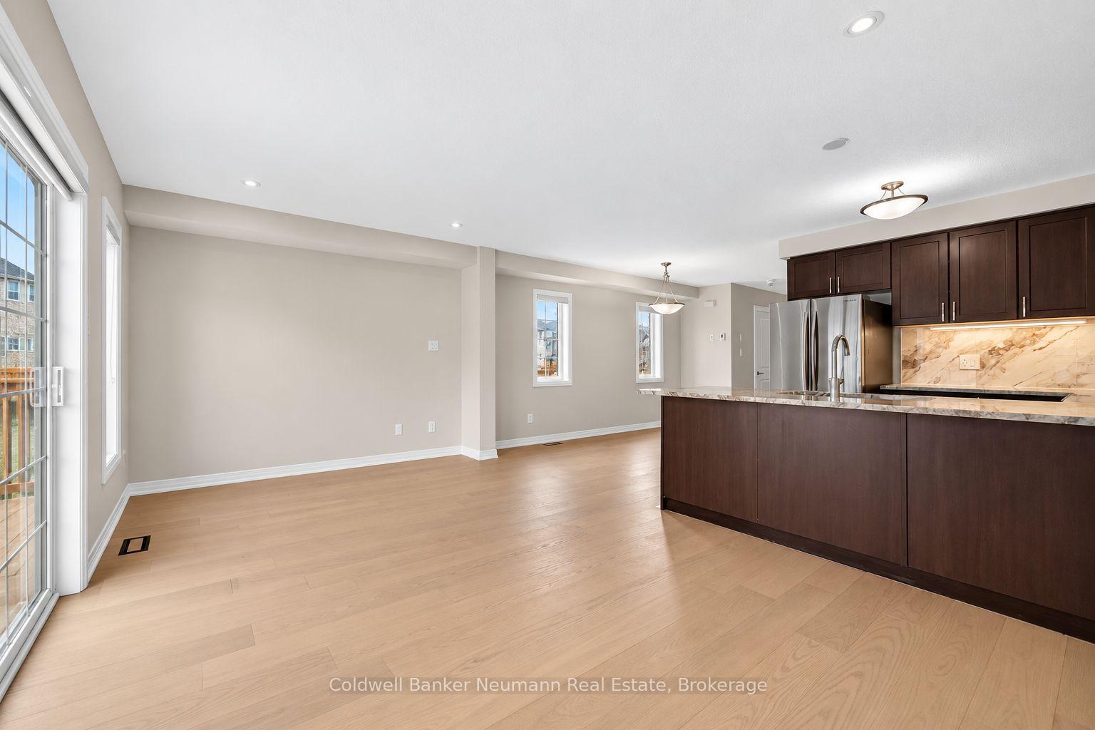 Photo 2 of 157 South Creek Drive, Kitchener, Doon South — HOMEH