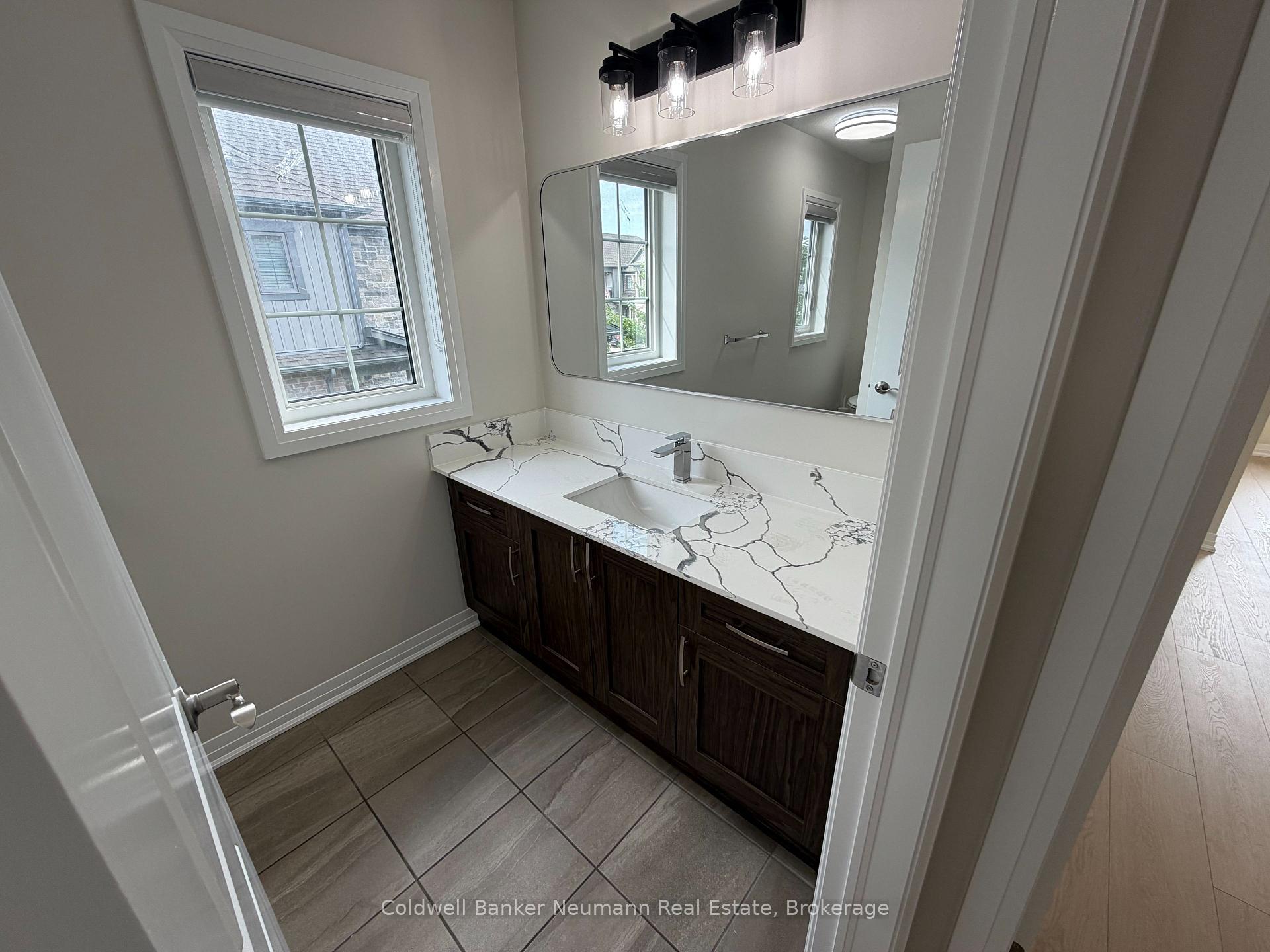 Photo 11 of 157 South Creek Drive, Kitchener, Doon South — HOMEH
