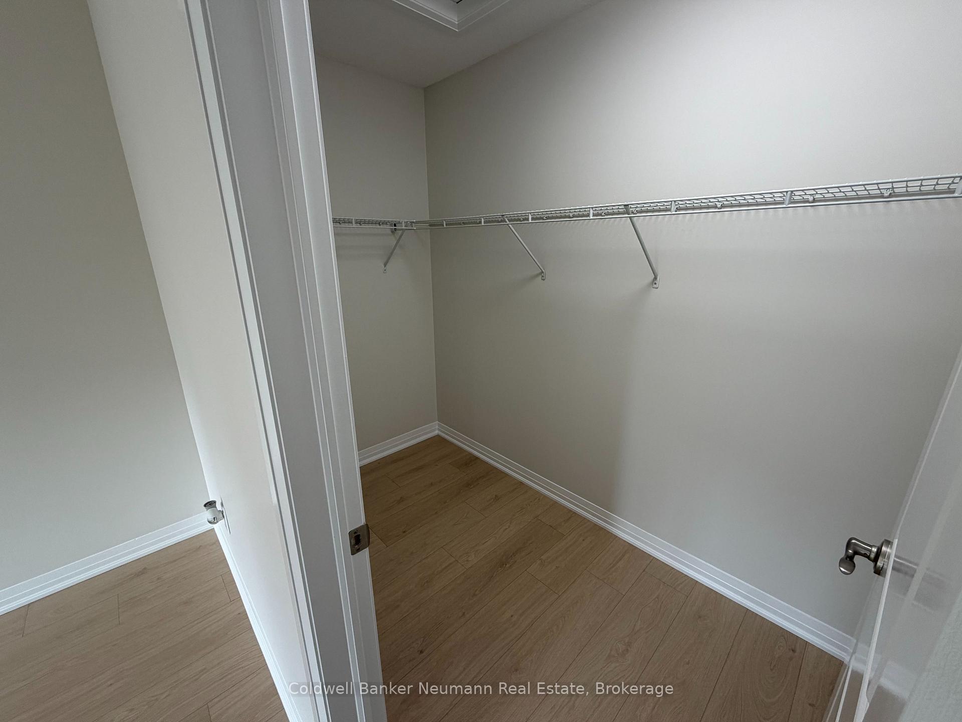 Photo 14 of 157 South Creek Drive, Kitchener, Doon South — HOMEH