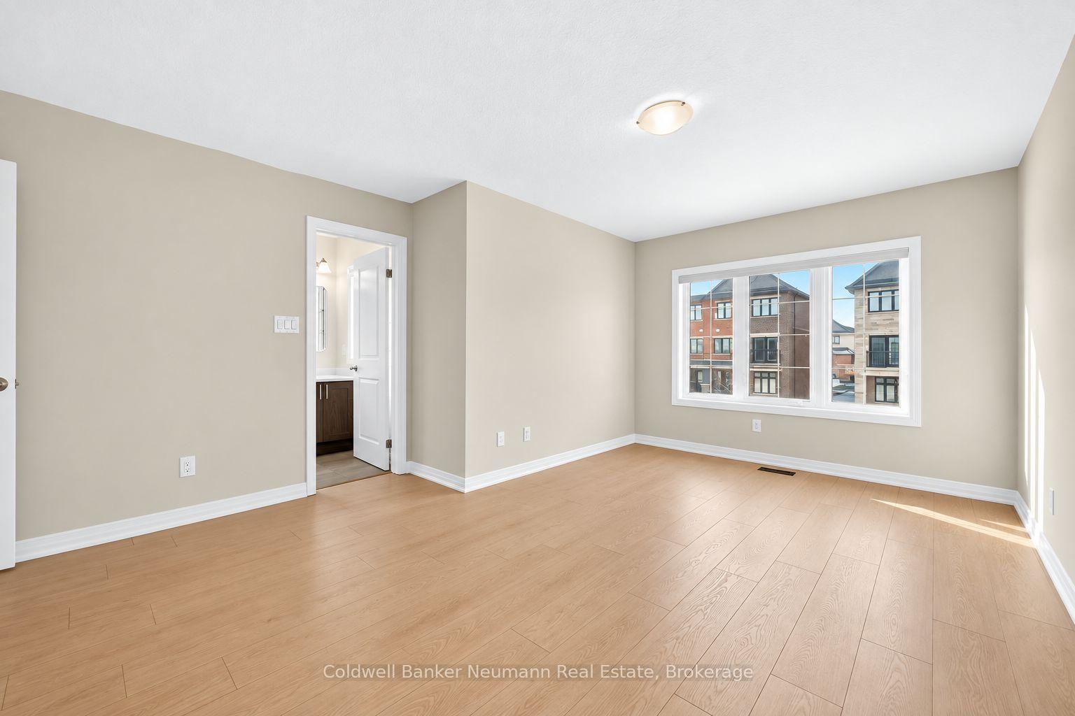 Photo 17 of 157 South Creek Drive, Kitchener, Doon South — HOMEH