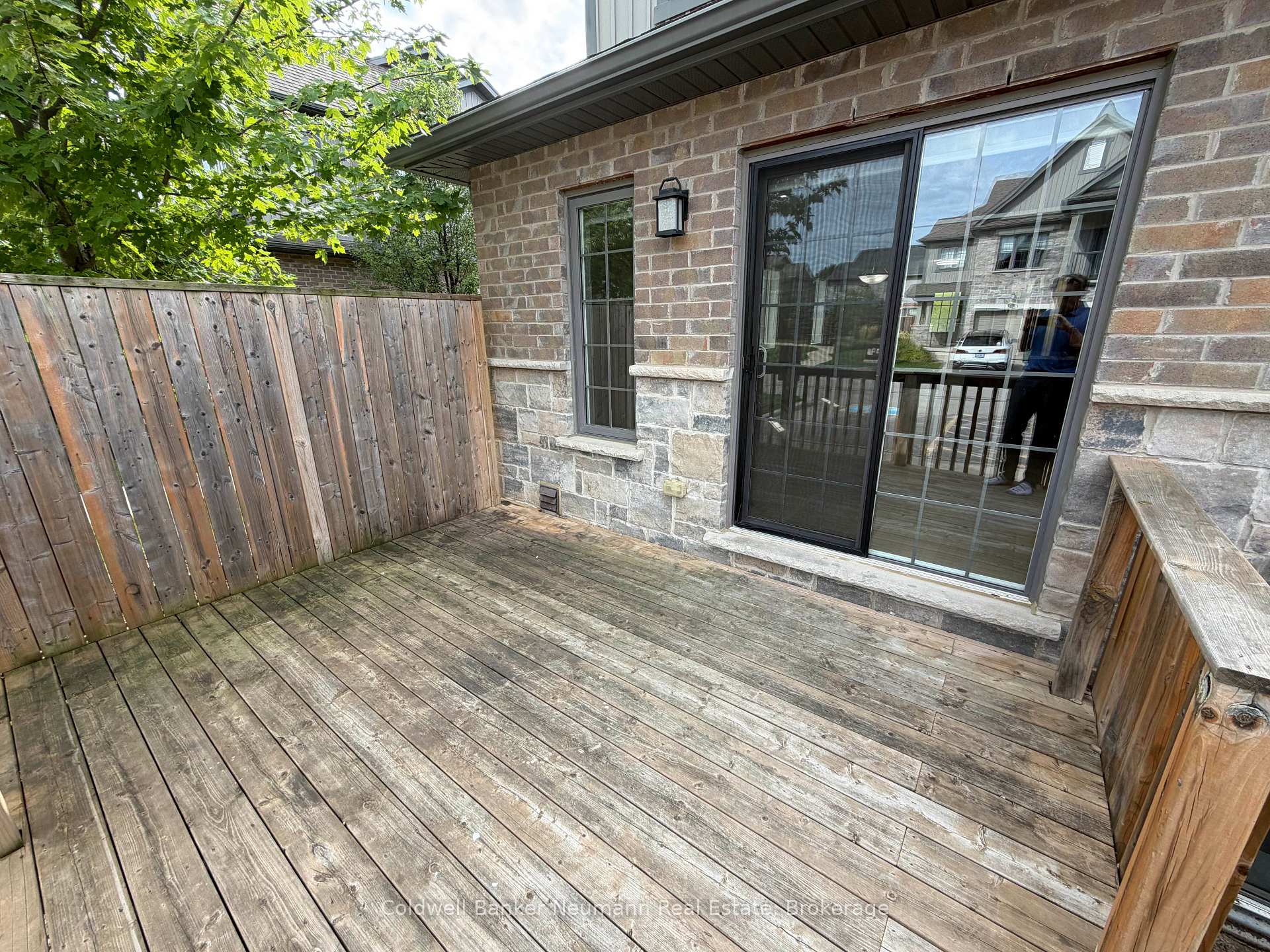 Photo 35 of 157 South Creek Drive, Kitchener, Doon South — HOMEH