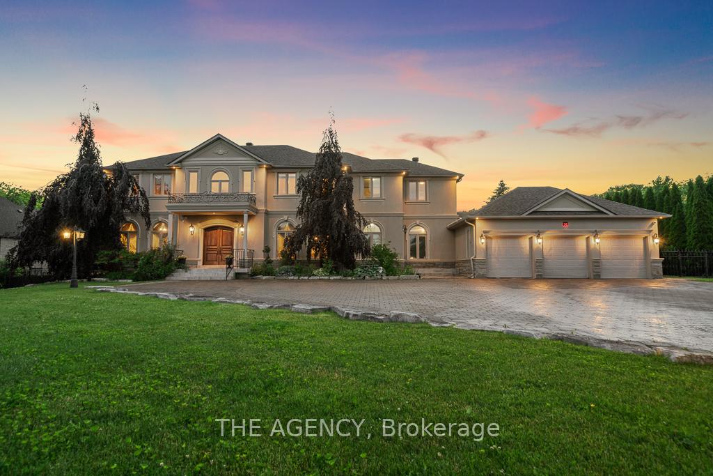 Photo 3 of 16 Dew Drop Court, Vaughan, Rural Vaughan — HOMEH