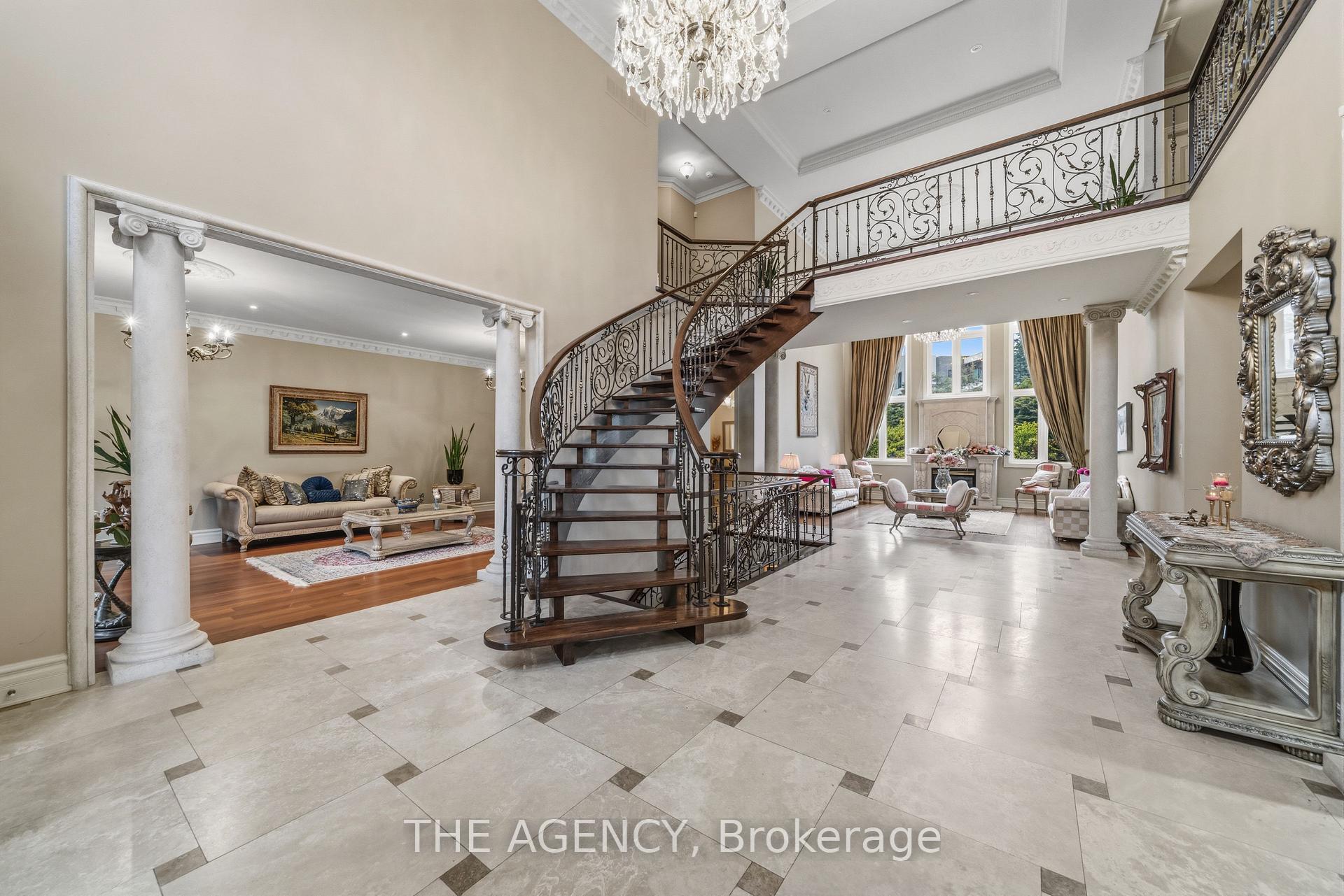 Photo 6 of 16 Dew Drop Court, Vaughan, Rural Vaughan — HOMEH