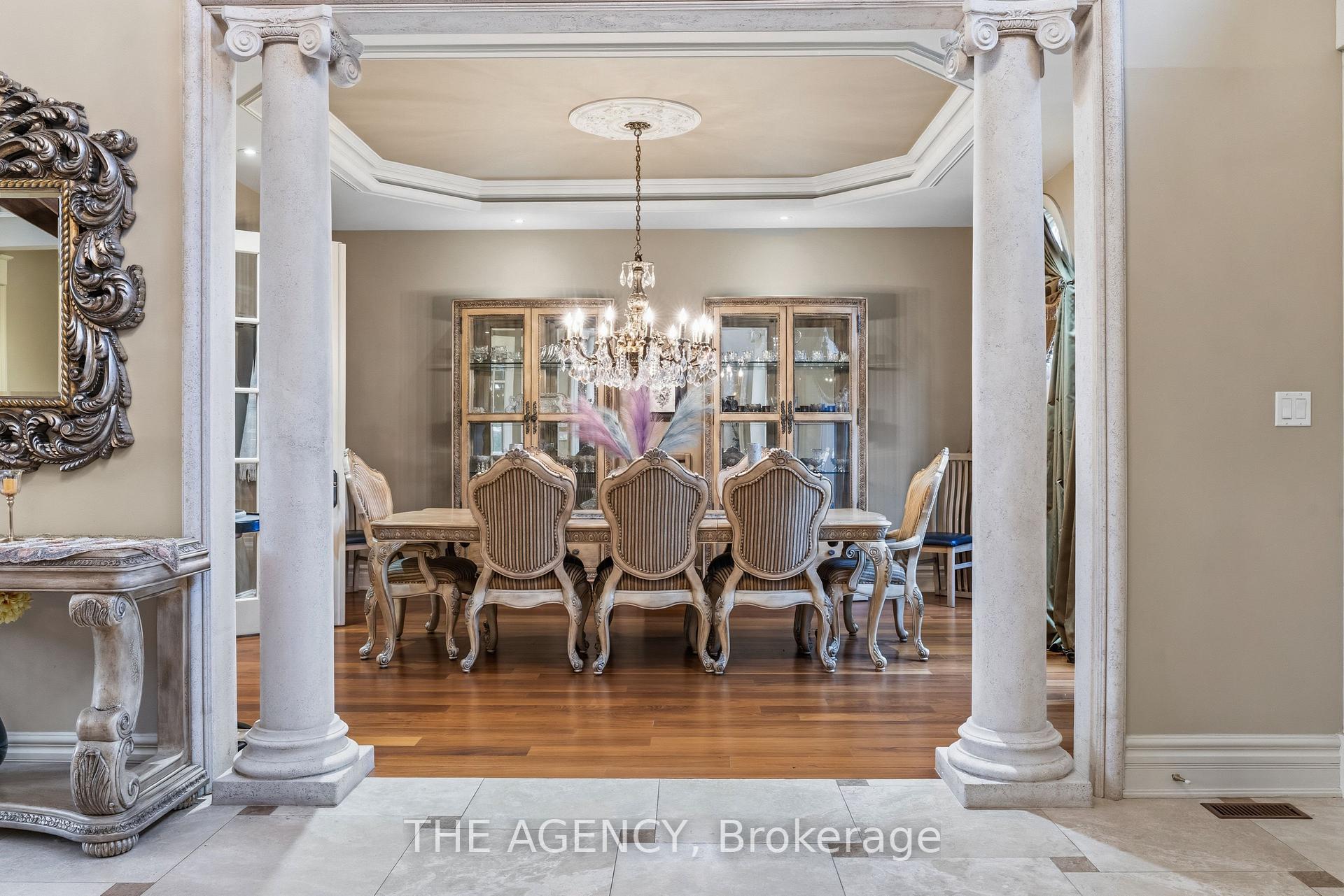 Photo 10 of 16 Dew Drop Court, Vaughan, Rural Vaughan — HOMEH