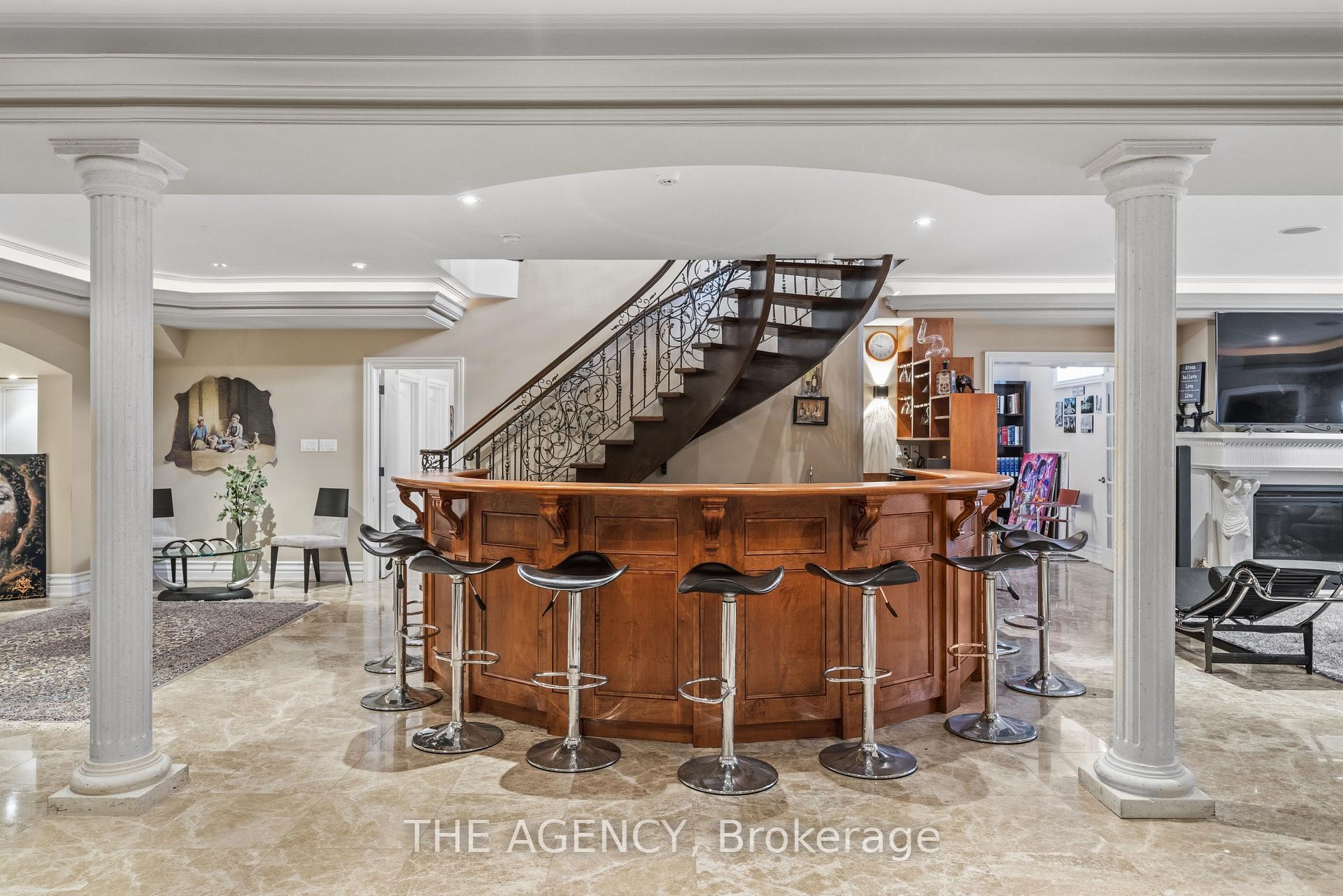 Photo 24 of 16 Dew Drop Court, Vaughan, Rural Vaughan — HOMEH