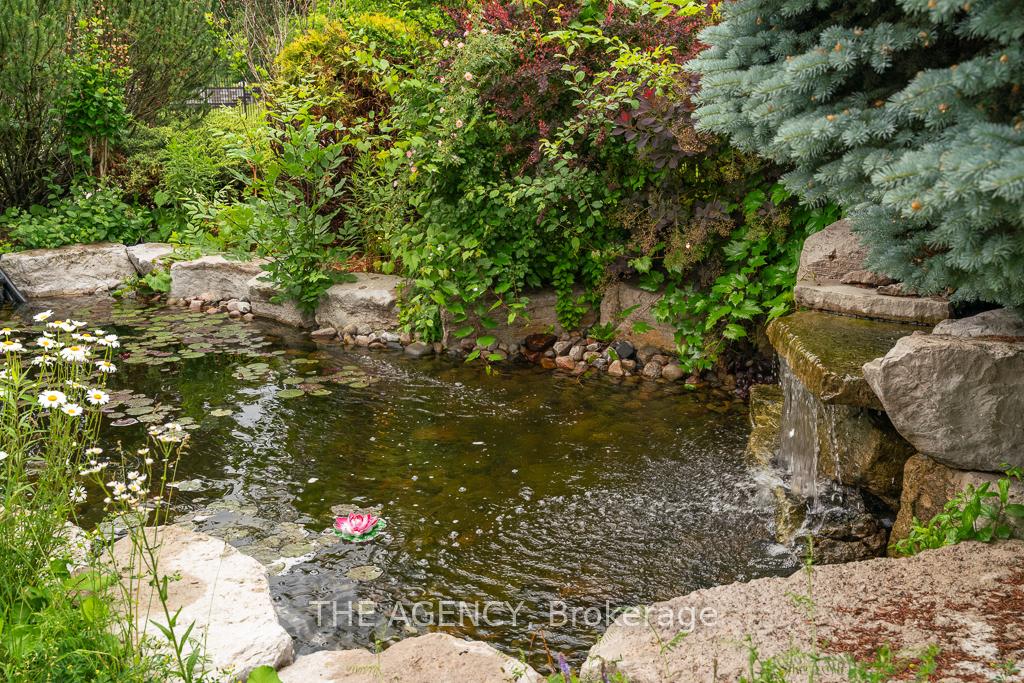 Photo 32 of 16 Dew Drop Court, Vaughan, Rural Vaughan — HOMEH