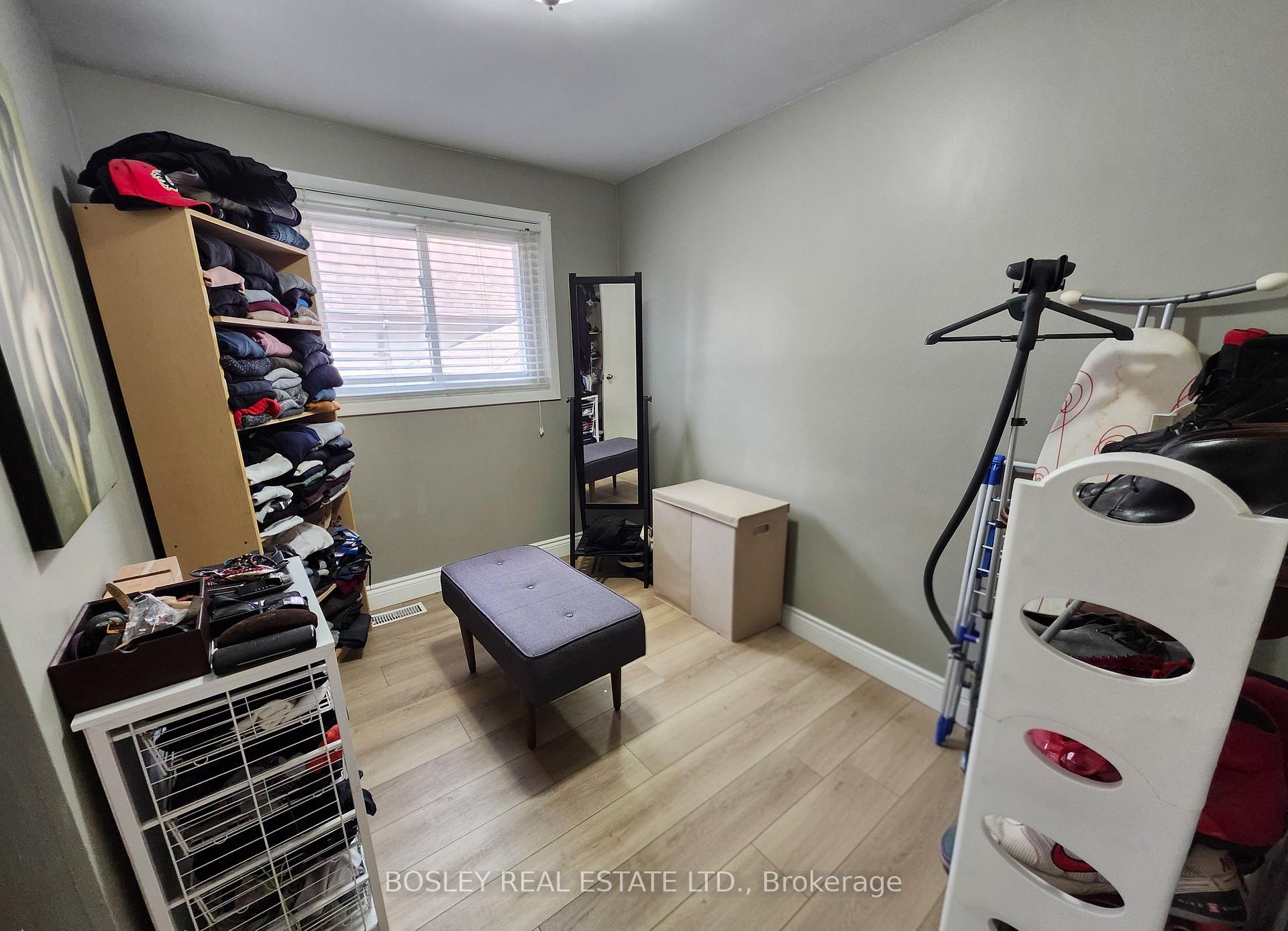 Photo 6 of Unit Main, 37 Summerside Crescent, North York, Hillcrest Village — HOMEH