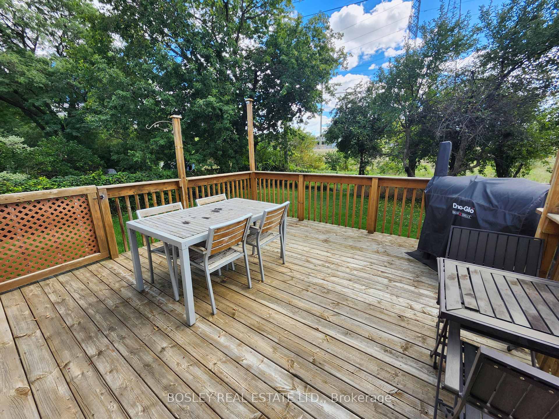 Photo 14 of Unit Main, 37 Summerside Crescent, North York, Hillcrest Village — HOMEH