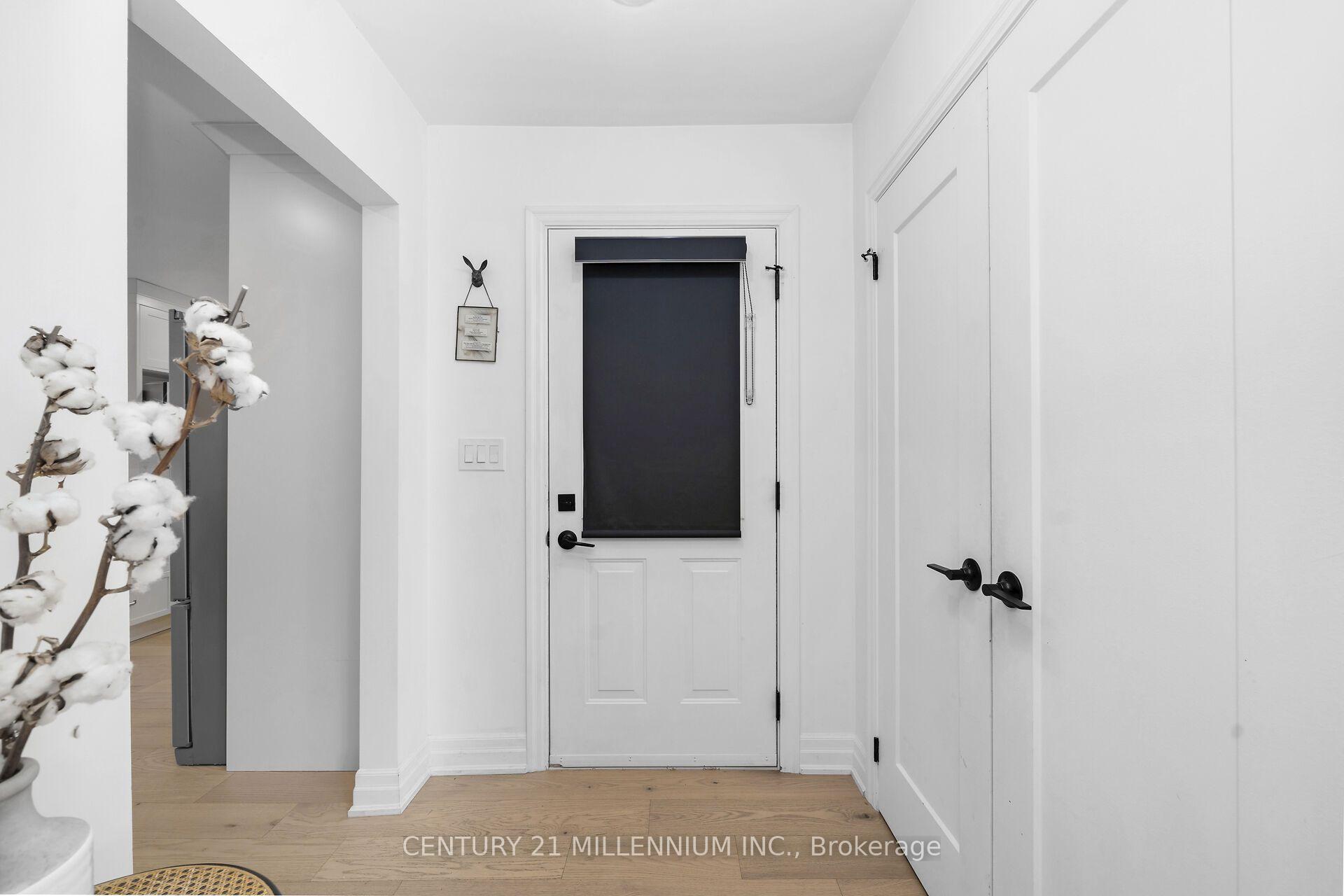 Photo 8 of 11 Dundas Street W, Erin — HOMEH