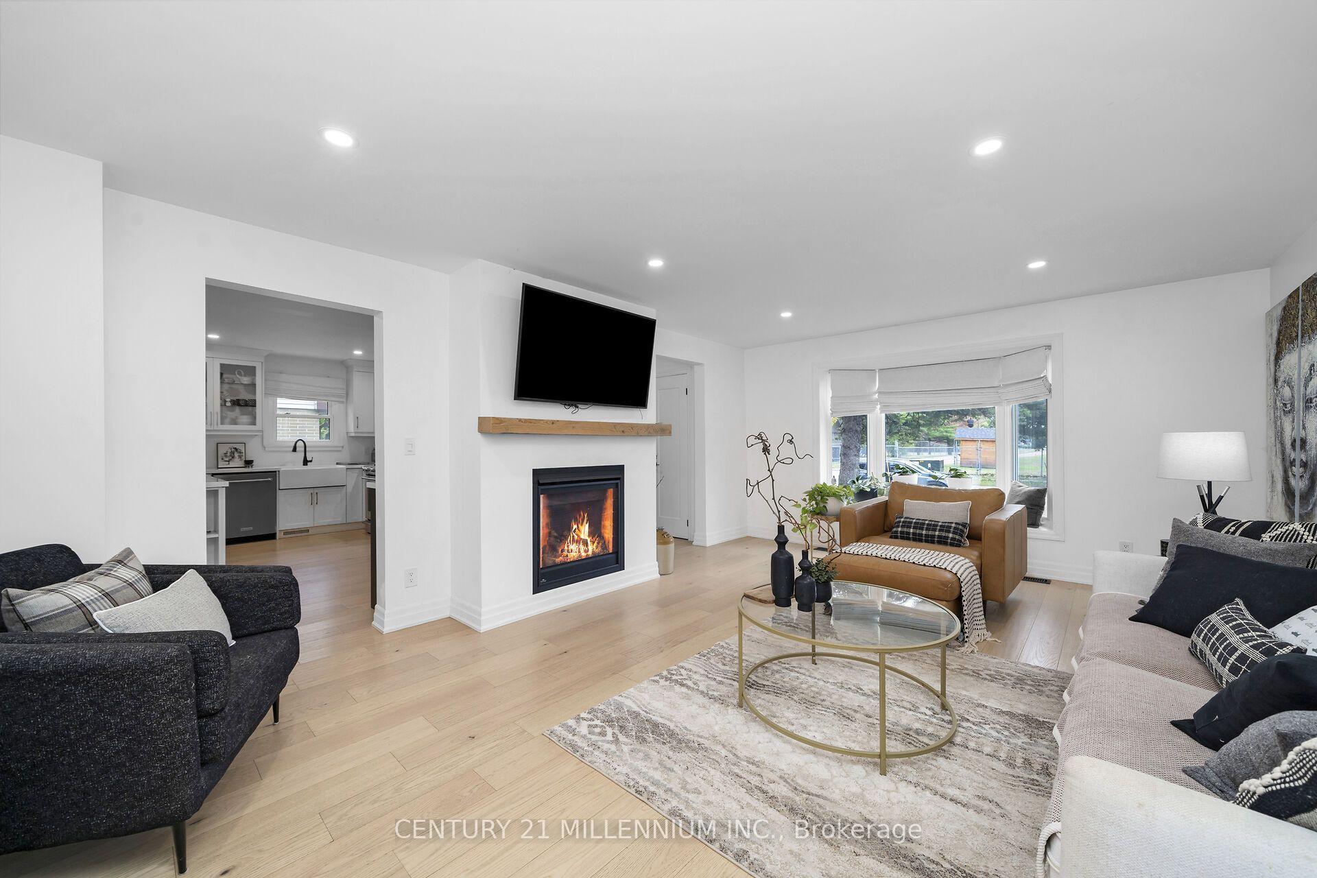 Photo 10 of 11 Dundas Street W, Erin — HOMEH