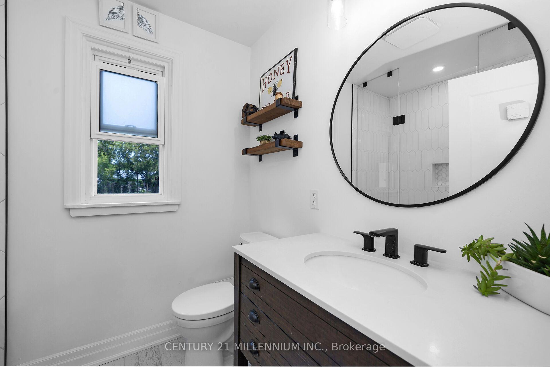 Photo 22 of 11 Dundas Street W, Erin — HOMEH