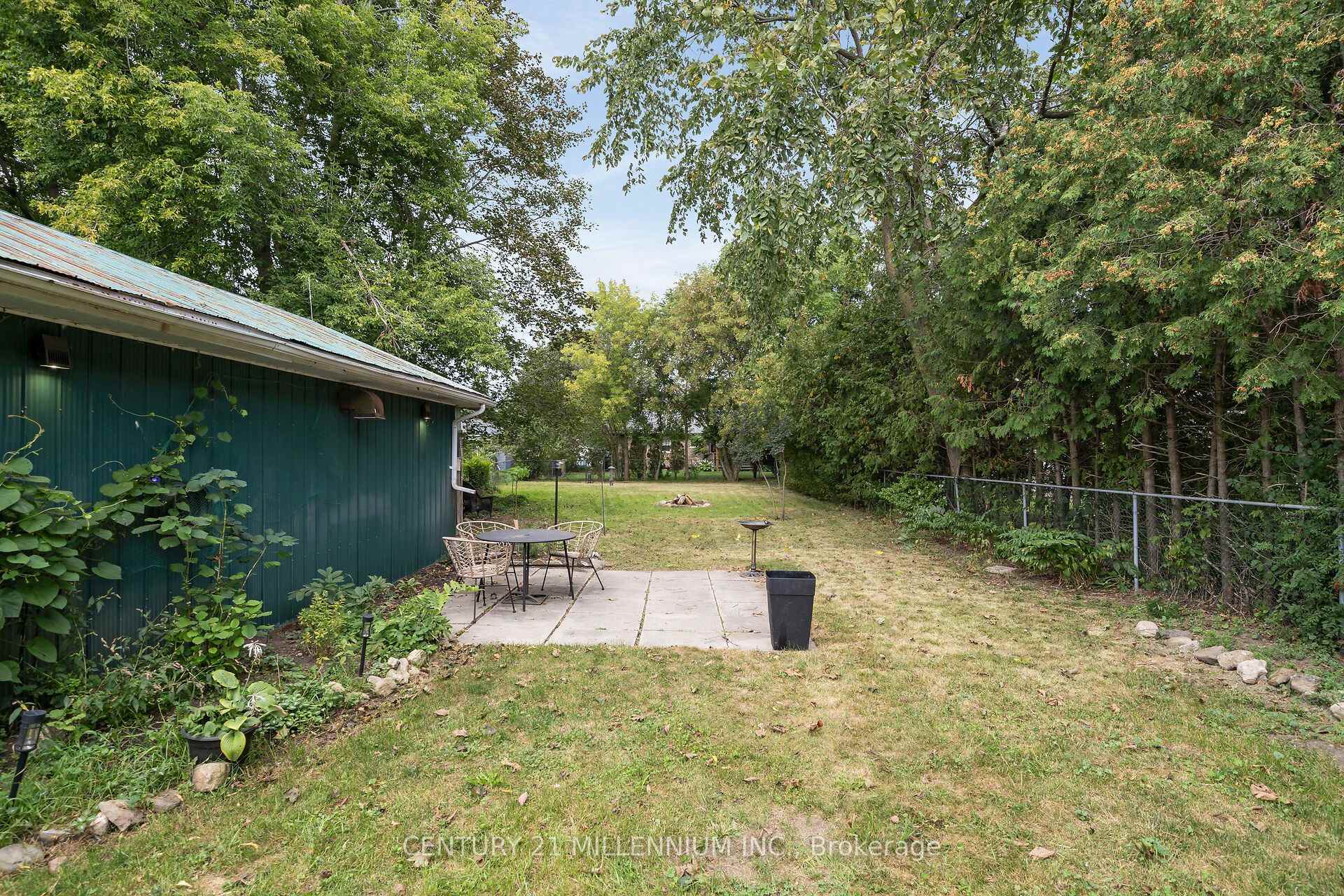 Photo 42 of 11 Dundas Street W, Erin — HOMEH