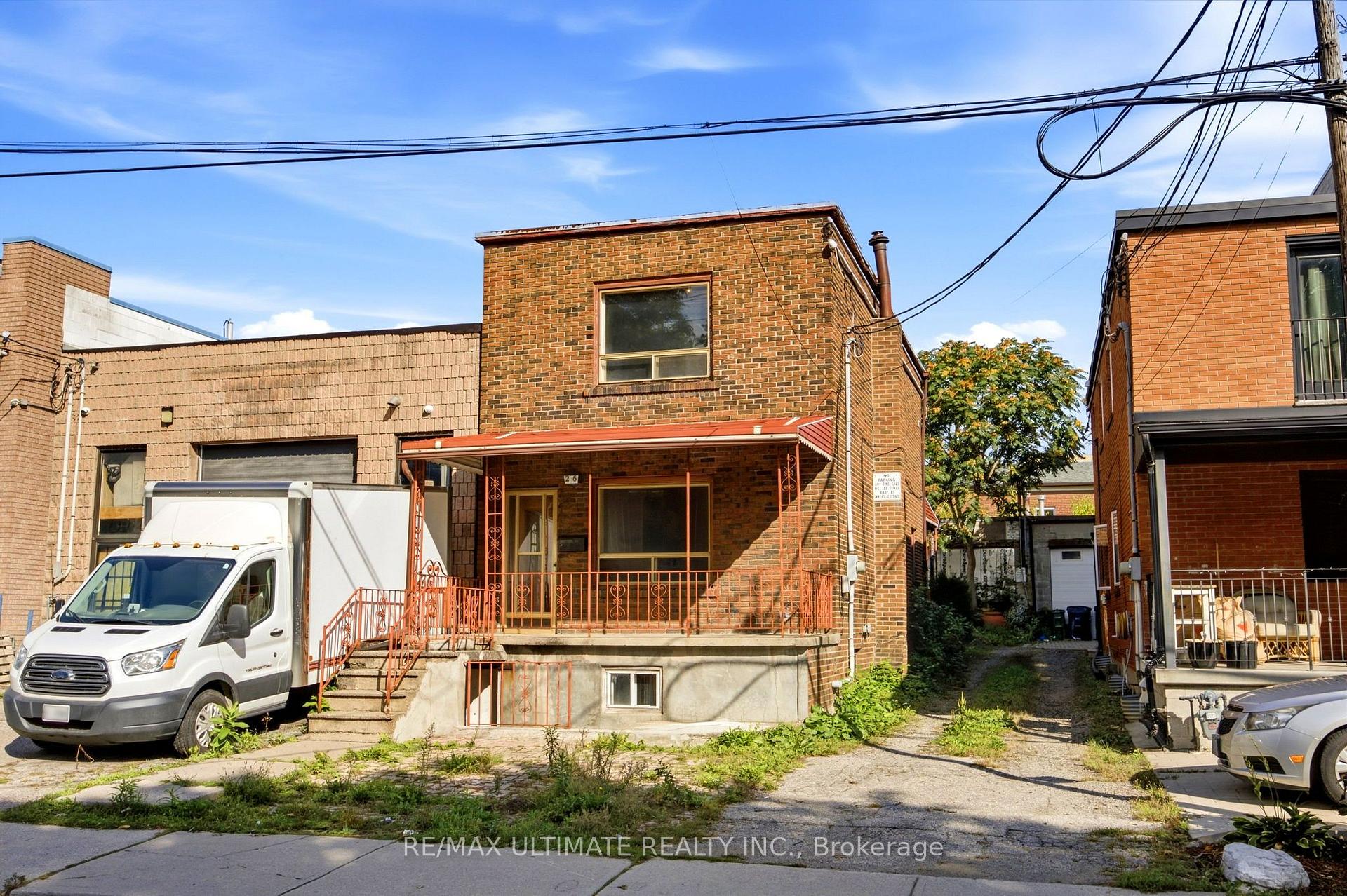 Photo 2 of 26 Geary Avenue, Toronto, Wychwood — HOMEH