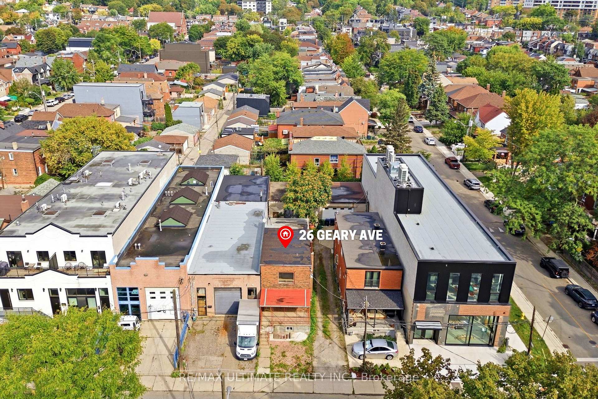 Photo 4 of 26 Geary Avenue, Toronto, Wychwood — HOMEH