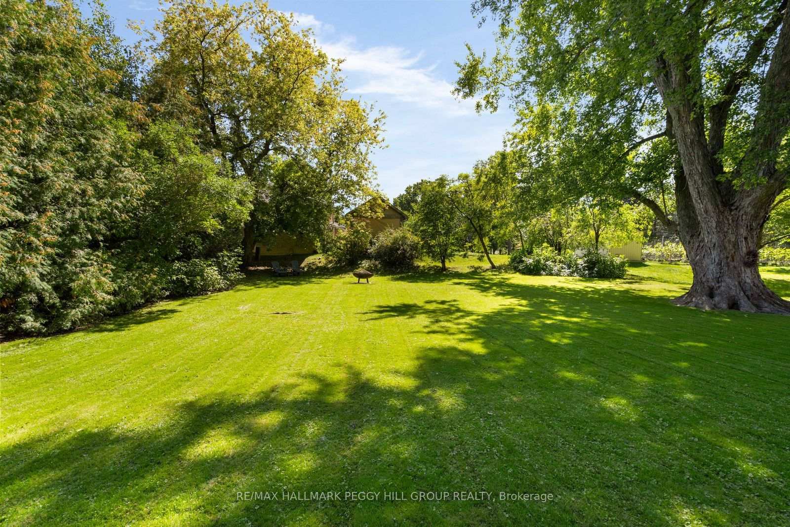 Photo 3 of 17 Faris Avenue, King, Nobleton — HOMEH