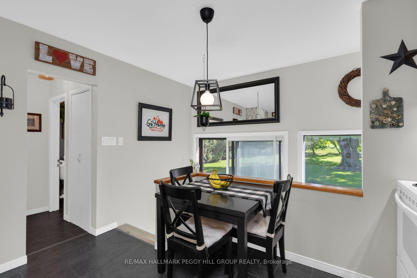 Photo 5 of 17 Faris Avenue, King, Nobleton — HOMEH